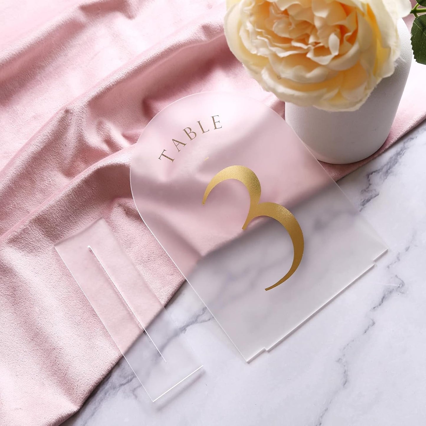 UNIQOOO Frosted Arch Wedding Table Numbers 1-15 w/Stands, Gold Foil Printed 5x7 Acrylic Display Signs &Holders, Pack of 15, Perfect for Centerpiece, Reception, Decoration, Party, Anniversary, Event