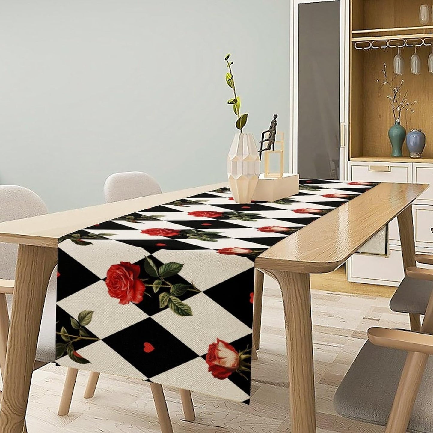 Vintage Rose Table Runner, Red Rose Hearts Black White Checkered Background Table Runner for Kitchen Dinning Table Runner Decor Home Wedding Party Holiday, 13x90 Inch