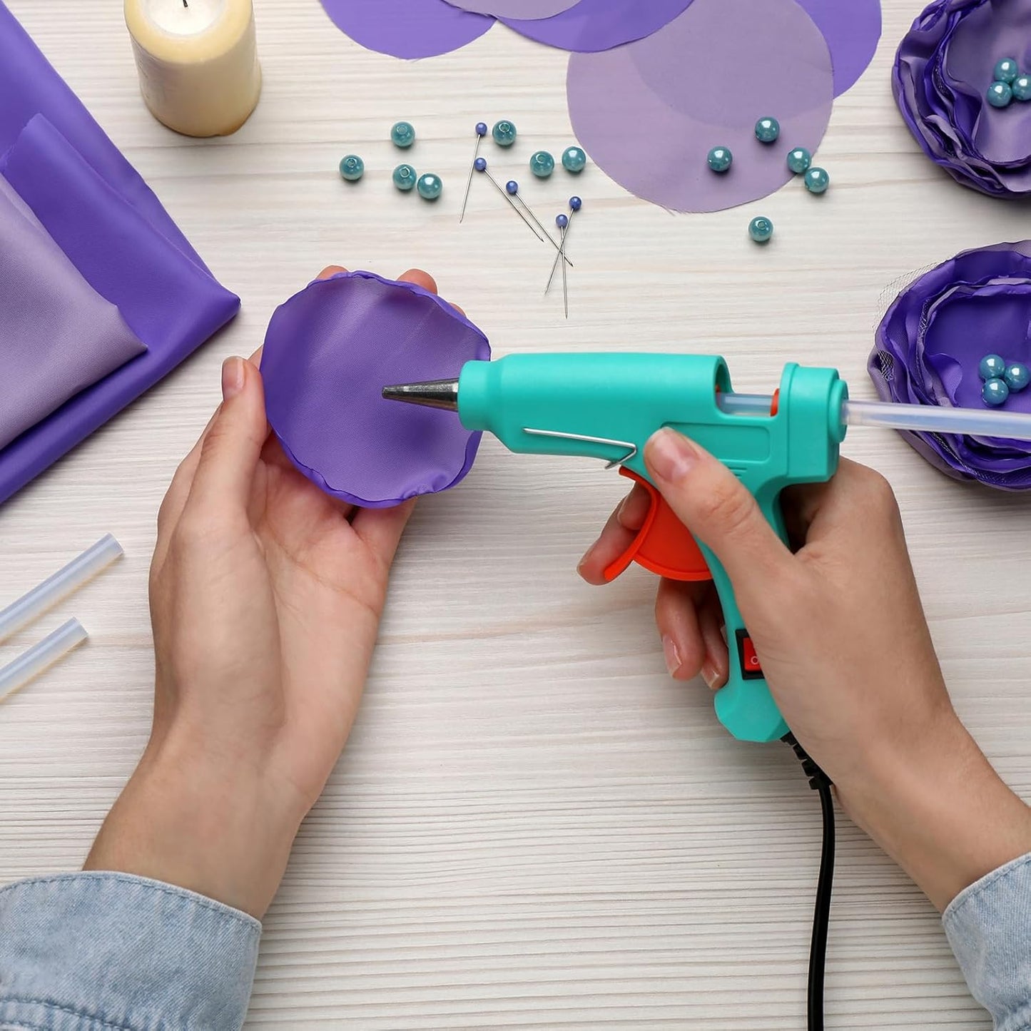 uxcell 20pcs Hot Glue Sticks for Glue Gun 7mm/0.27-inch x 4-inch Mini Hot Melt Adhesive Glue Stick Cream