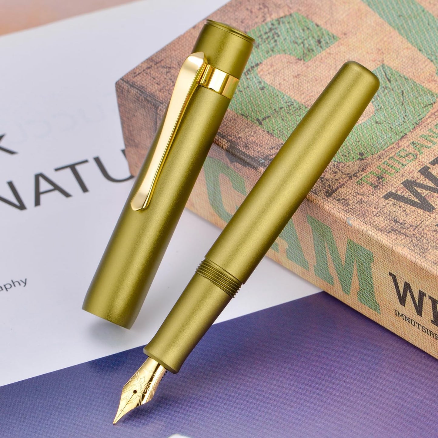 HONG DIAN M2 Black Forest Mini Fountain Pen, Long Blade Nib & Sleek Shape Aluminium Short Pocket Travel Pen (Olive Green)