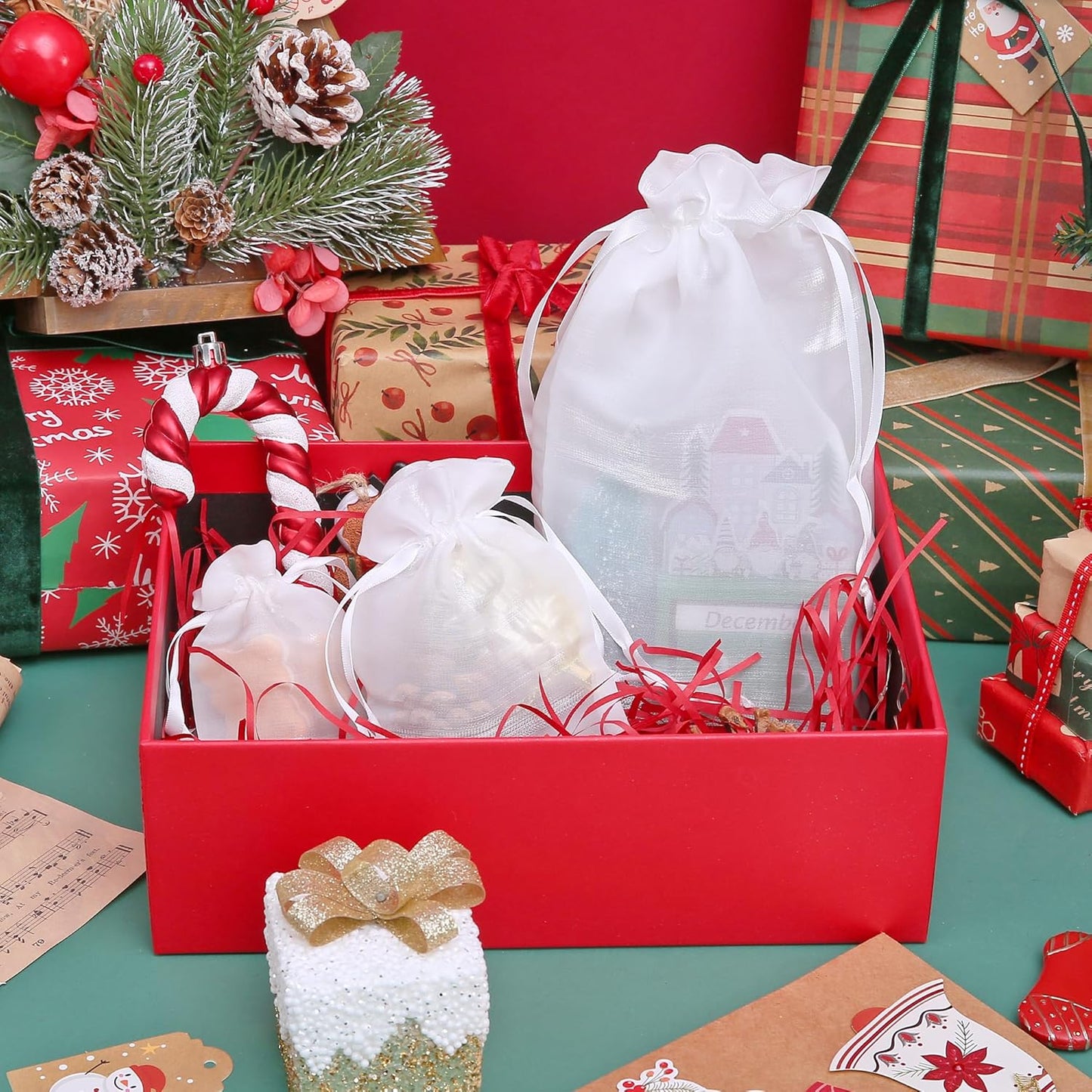 QIANF 20 Pcs White Small Organza Bags 3X4 inch for Wedding Favors with Drawstring, Mini Mesh Gift Bags Jewelry Pouch for Candy Bridal Shower Party Favor Baby Shower Christmas