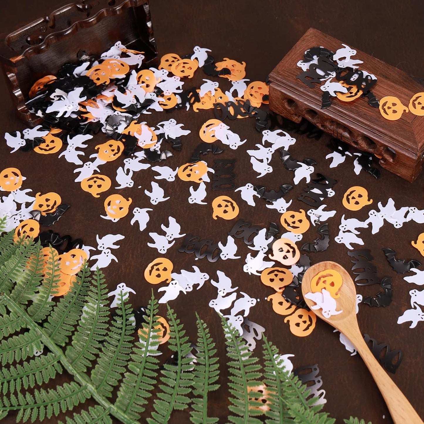 Halloween Party Table Scatter Confetti, 3000 Pcs Black and White BOO Foil Metallic Confetti for Halloween Party Table Decorations