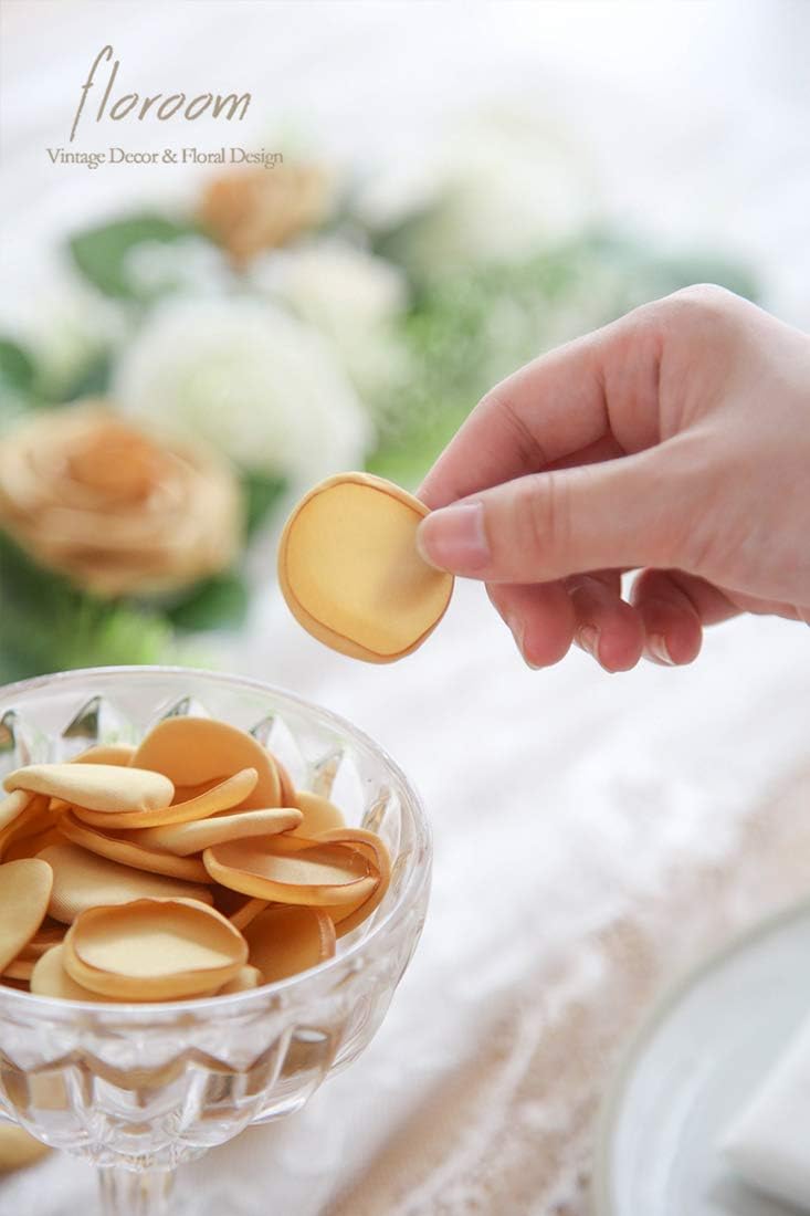 Floroom 300pcs Rose Petals Gold Faux Silk Flower Petals for Wedding Flower Girl Basket Aisle Scatter Dinner Table Centerpieces Party Confetti Bridal Shower Romantic Night Decoration