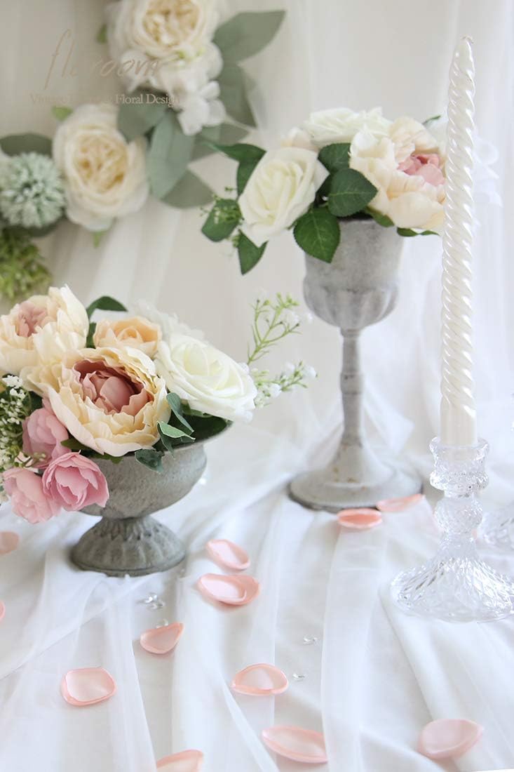 Floroom 300pcs Rose Petals Blush Faux Silk Flower Petals for Wedding Flower Girl Basket Pink Aisle Scatter Dinner Table Centerpieces Party Confetti Bridal Shower Romantic Night Decoration