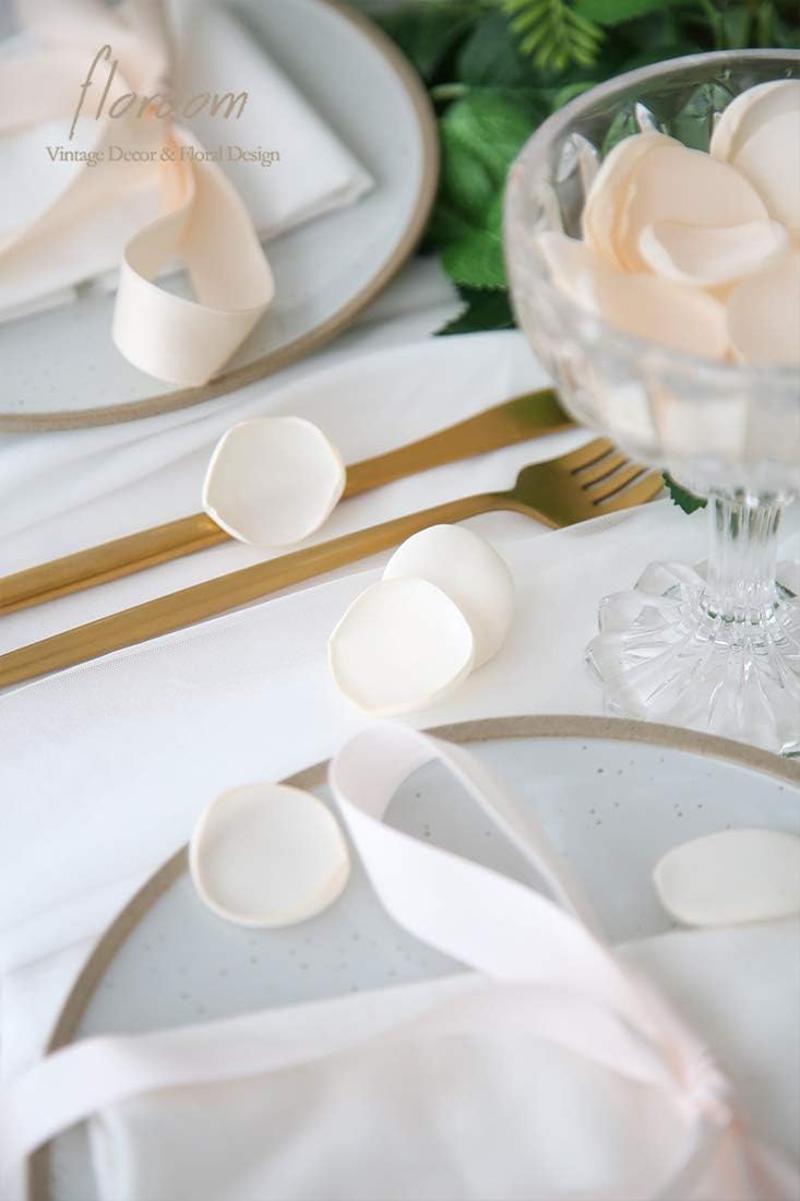 Floroom 300pcs Rose Petals Cream Faux Silk Flower Petals for Wedding Flower Girl Basket Aisle Scatter Dinner Table Centerpieces Party Confetti Bridal Shower Romantic Night Decoration