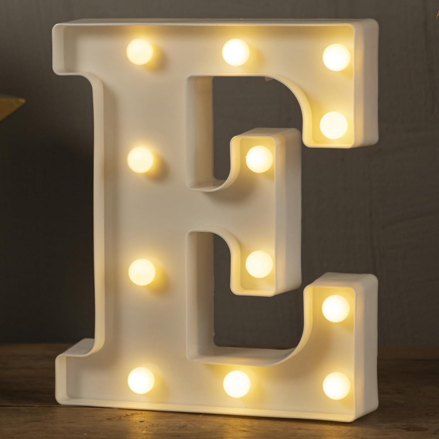 LED Marquee Letters Lights Sign-E, HXWEIYE Led Letters Lights 26 Alphabet, Light Up Number 0-9 Letters Sign for Party Home Birthday Anniversary Battery Powered Lighted Letters(Warm White)