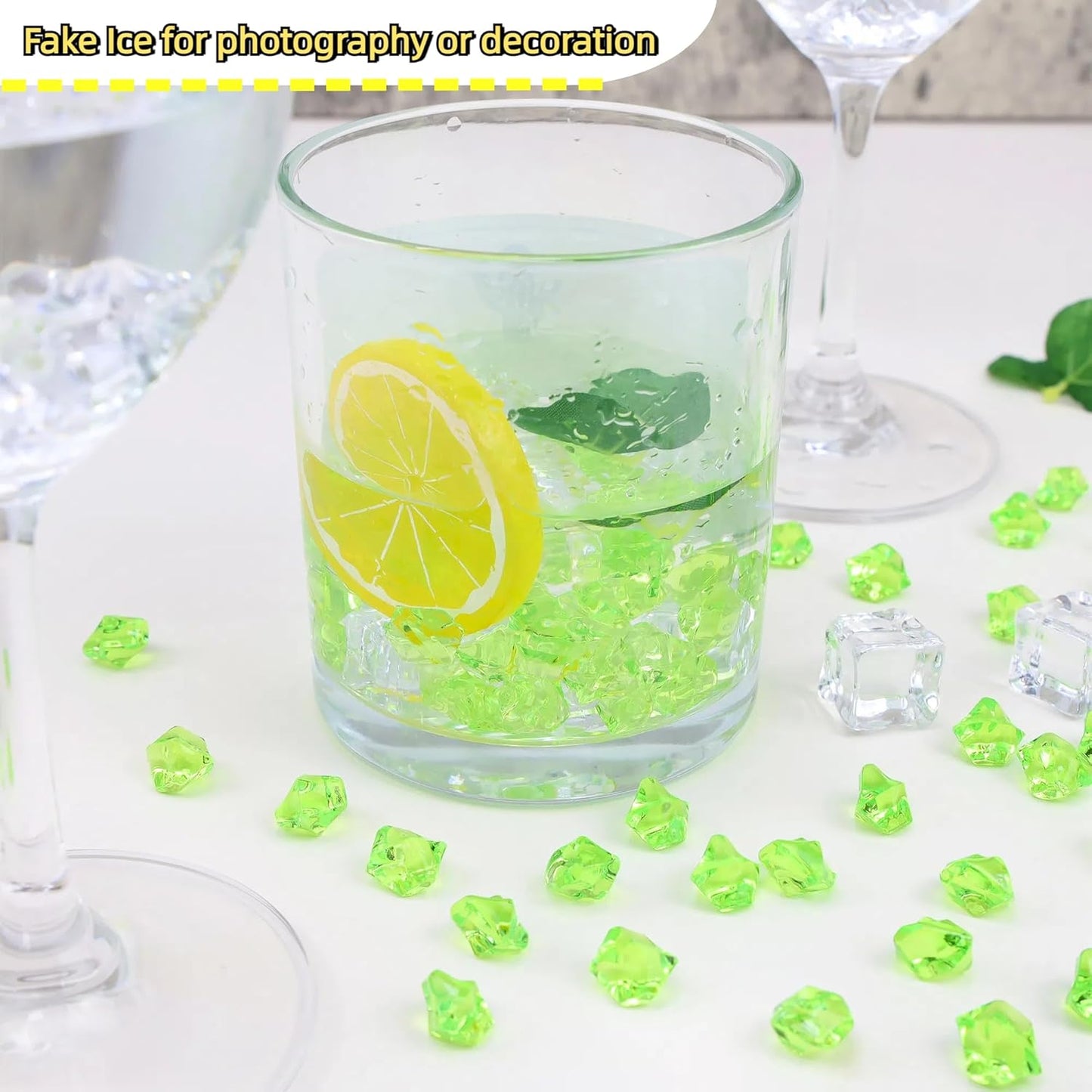YATOJUZI 500pcs Fake Ice Cubes Green Acrylic Crushed Rocks Vase Fillers Plastic Diamonds Gems for DIY Party Wedding Centerpiece Table Scatter Prop Display 0.5" (Only Green)