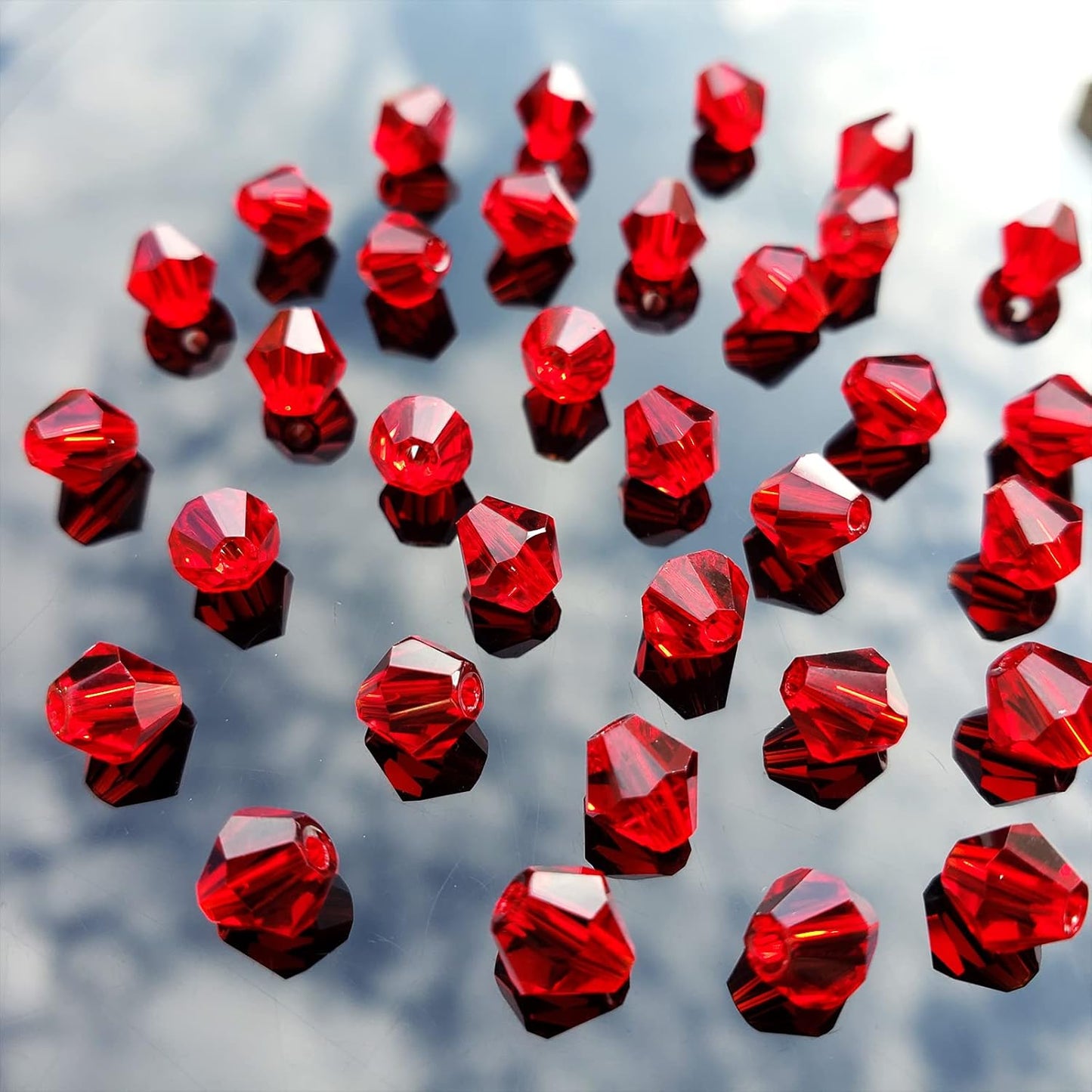 6mm Bicone 450Pcs Red Crystal Glass Beads Faceted Bicone Shape Crystal Glass Spacer Beads for Bracelet Necklace Decorative Hand Jewelry Making (Red, 6MM)