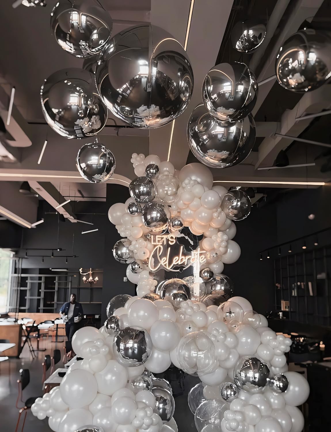 12Pcs Silver Round Foil Balloons, 22" 15" 10" 4D Ball Balloons, Metallic Silver Foil Balloon for Birthday Graduation Christmas New Year Eve Disco Party Backdrop Decorations