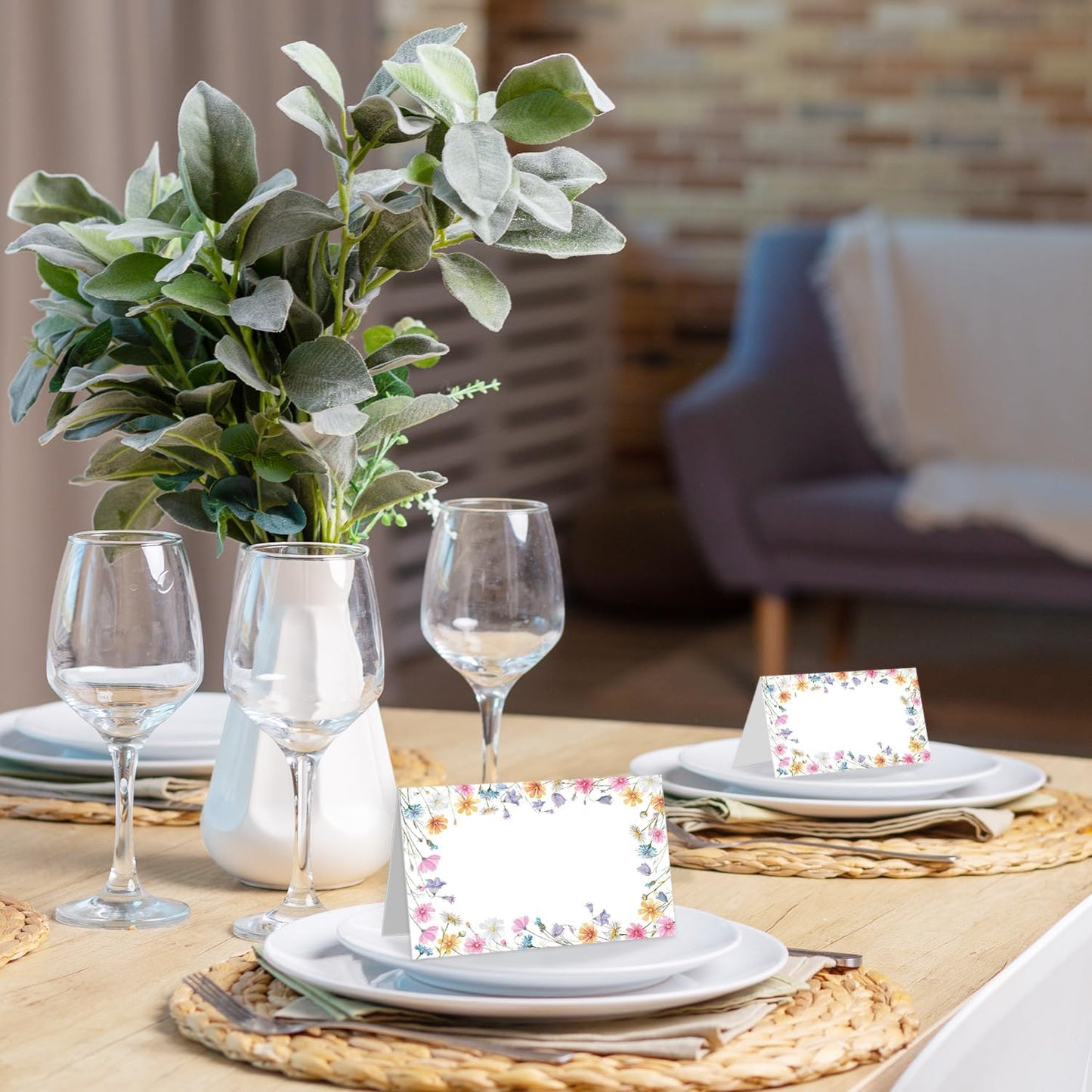 25 Pack Wildflowers Place Cards, Editable Name Cards for Table Setting, Tent Cards Food Label for Dinner Party, Bridal Shower, Wedding, Baby Shower and Events -T07