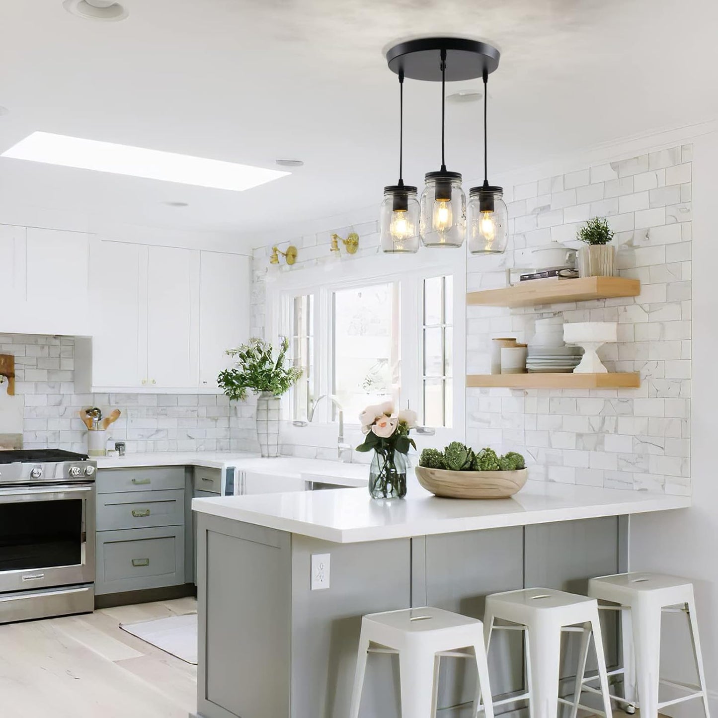 Mason Jar Light Fixtures, 3 Lights Farmhouse Mason Jar Pendant Light, Glass Jar Chandelier Country Adjustable Hanging Ceiling Lighting for Kitchen Dining Room Hallway