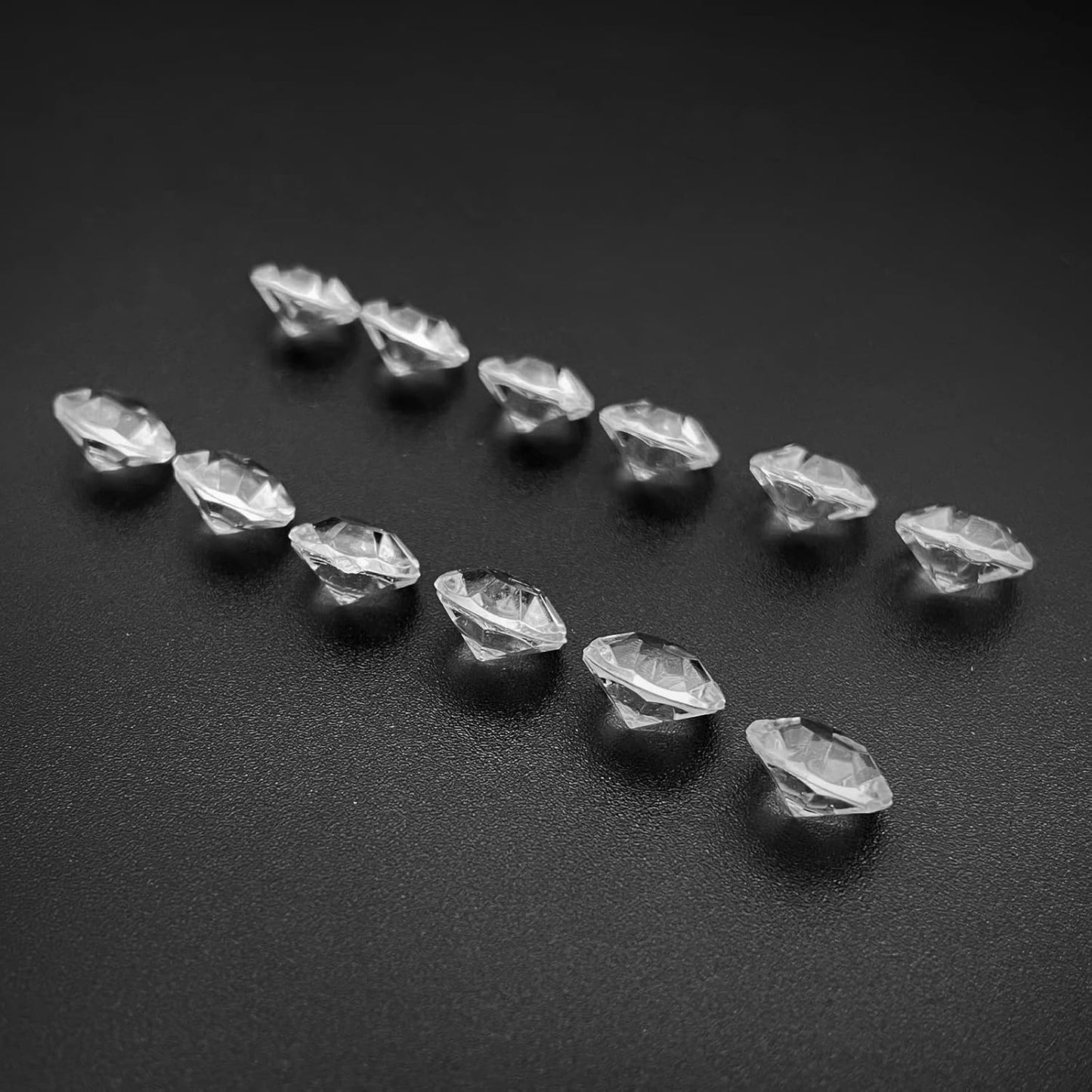 Fake Diamond, 3000PCS 8mm Clear Acrylic Diamonds Crystals Gems for Vase Fillers,Table Scatter, Party Favor, Wedding Decoration, Photography Props, DIY Crafts-8mm