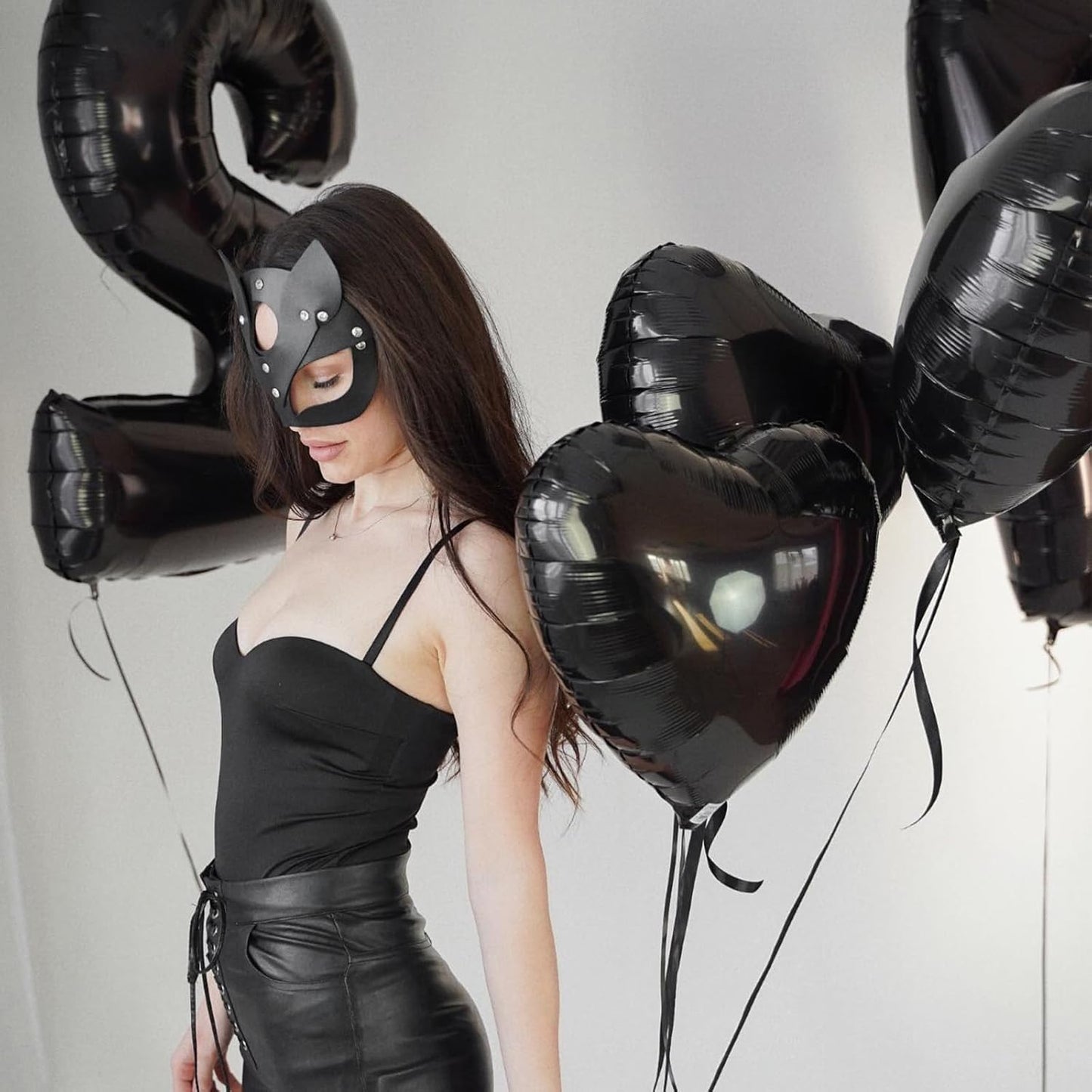 Black Heart Balloons,10Pcs Black Foil Heart Shaped Love Balloons,18Inch Helium Polyester Film Balloon for Valentines,Engagement,Birthday,Anniversary,Wedding Party Decorations