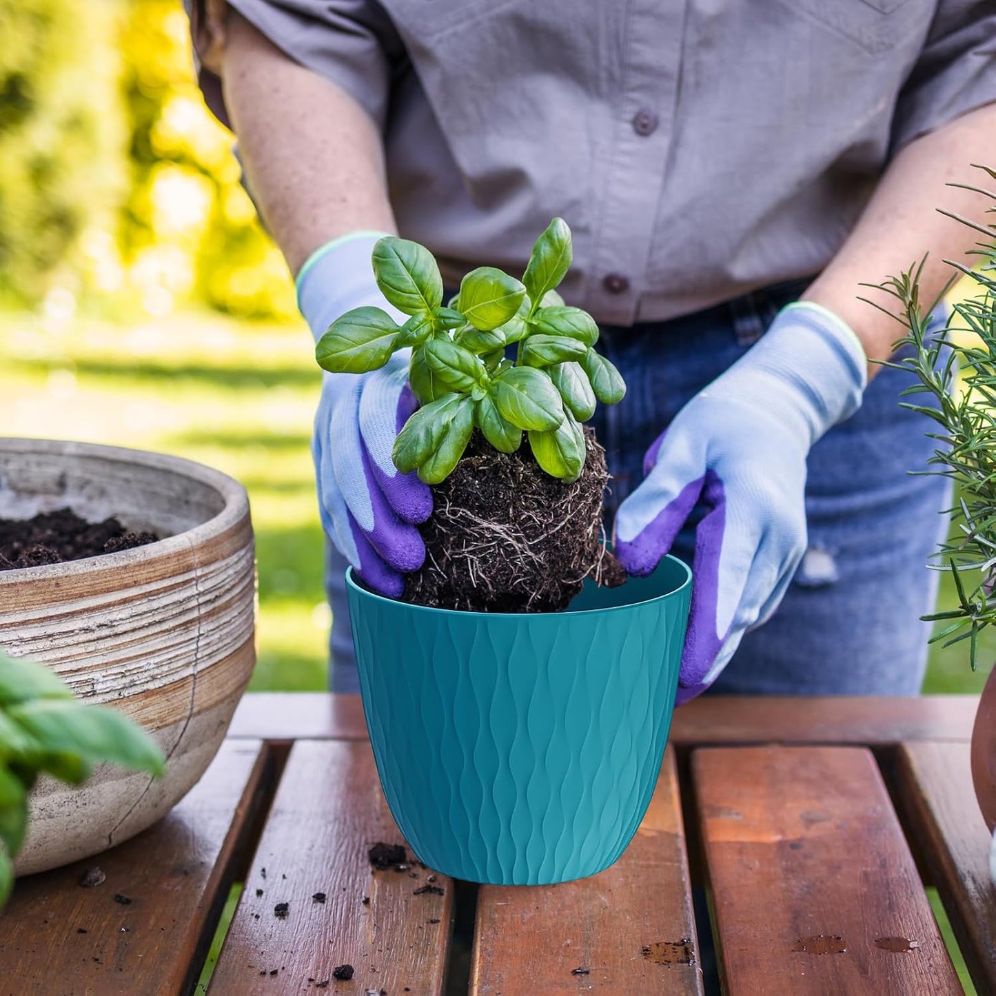7 inch Flower Pots, 5 Pack Plant Pots with Drainage Holes and Saucers for Indoor Plants, Plastic Planters with Water Ripple for Small Garden House Plants, Nursery Pots for Succulent, Blue Green