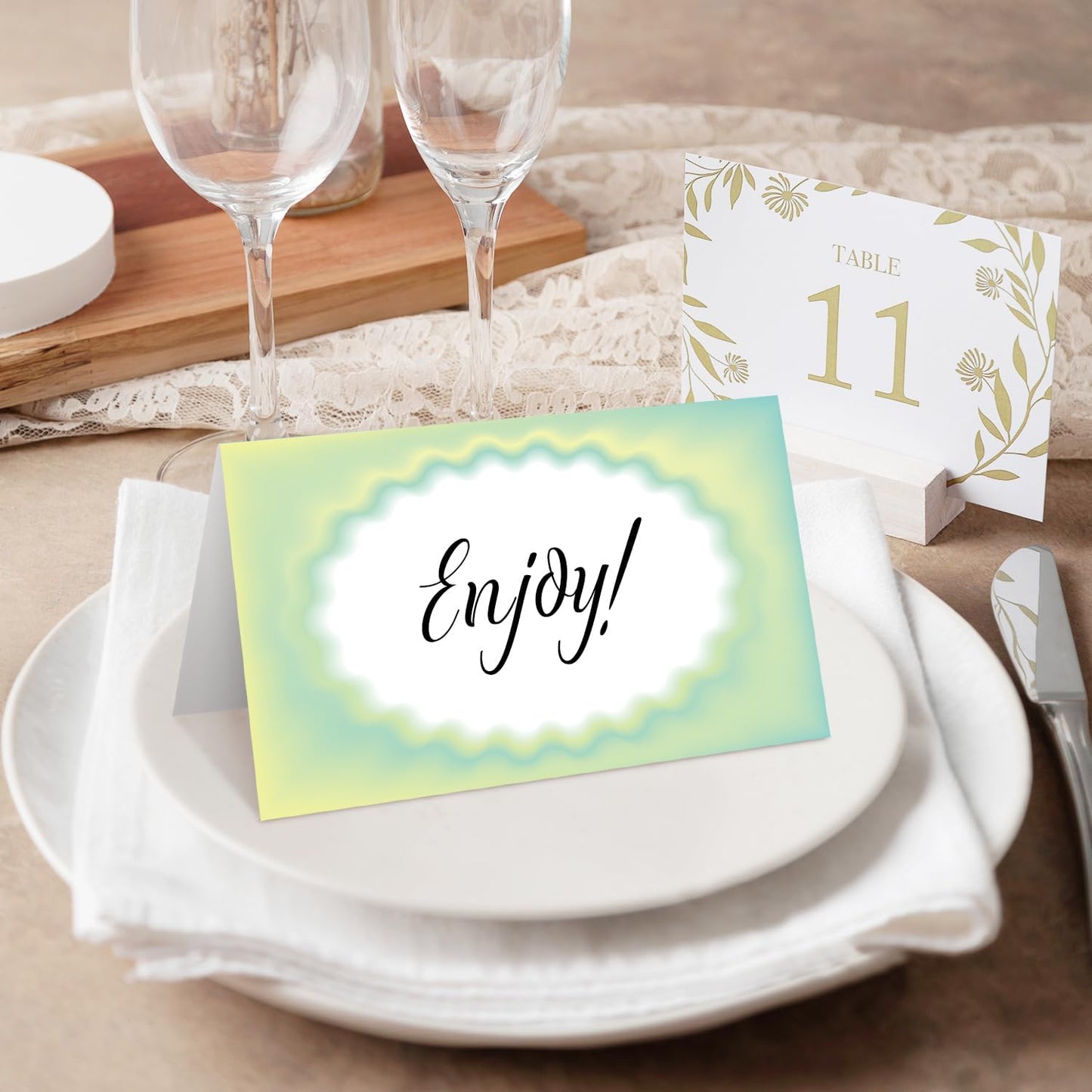 25 Color Gradient Place Cards for Table Seating, Colorful Wedding Name Place Card, Tent Cards for Birthday Baby Shower Bridal Shower Reception Dinner Party Decorations -A01