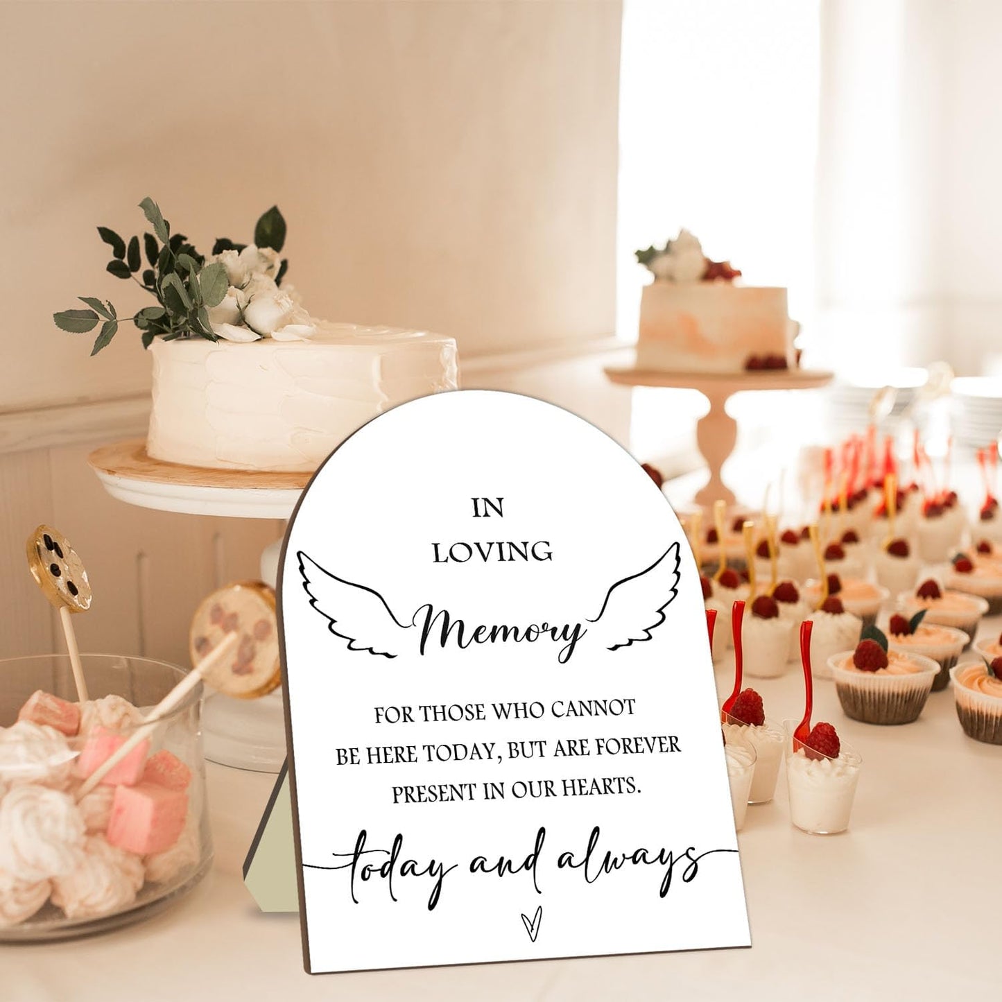 Memorial Table Sign for Bridal Shower, In Loving Memory Wooden Sign with Stand, Minimalist Decor for Wedding Reception, Event Party Favor Supplies 9 * 11IN