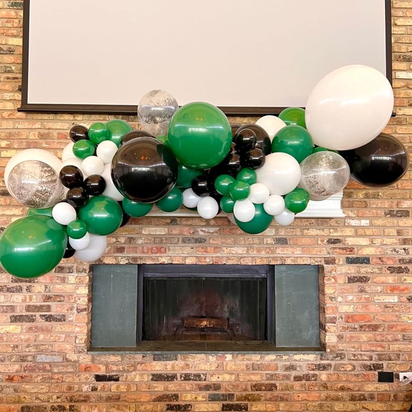 Green and Black Balloons, 50Pcs 12 Inch Green White Black Birthday Balloons, Green Confetti Balloons white Latex Balloons for Video Game Football Theme Party Baby Shower Supplies