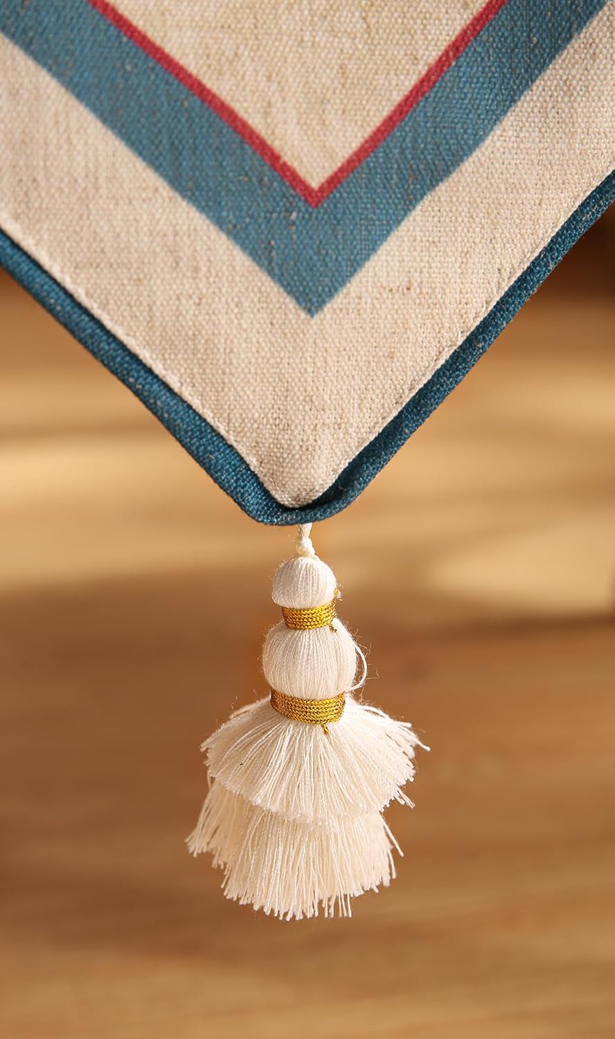 Vintage Blue Peacock Small Table Runner for Table,Decorative Linen 63 Inches Long Table Runners,Decor Tabletop for Kitchen,Dining,Tea Party,Home,Christmas,12"*63"