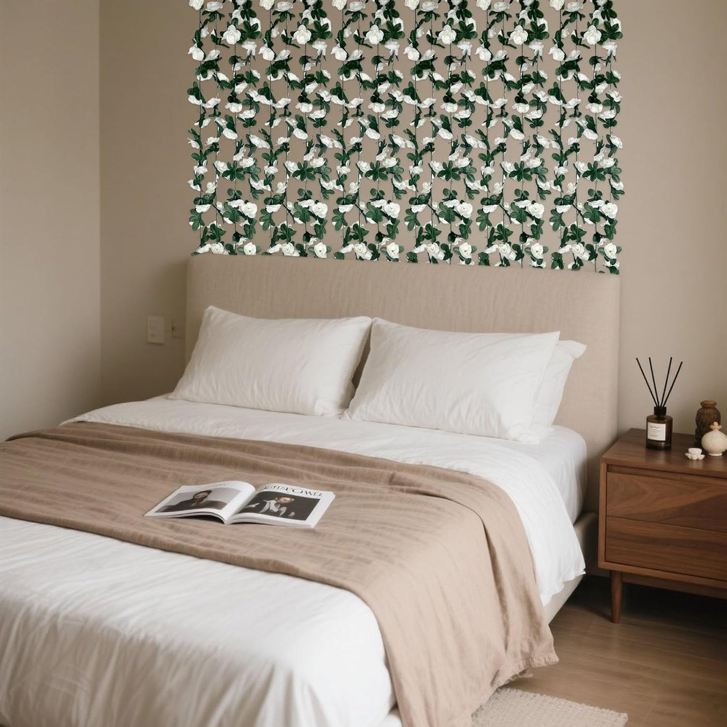 16Pcs 126Ft White Rose Garland, Fake Rose Hanging Flowers, Artificial Flower Vine, Hanging Floral Vine Garland for Wedding, Birthday Party, Wall Arch, Halloween, Christmas Garden Backdrop Decor