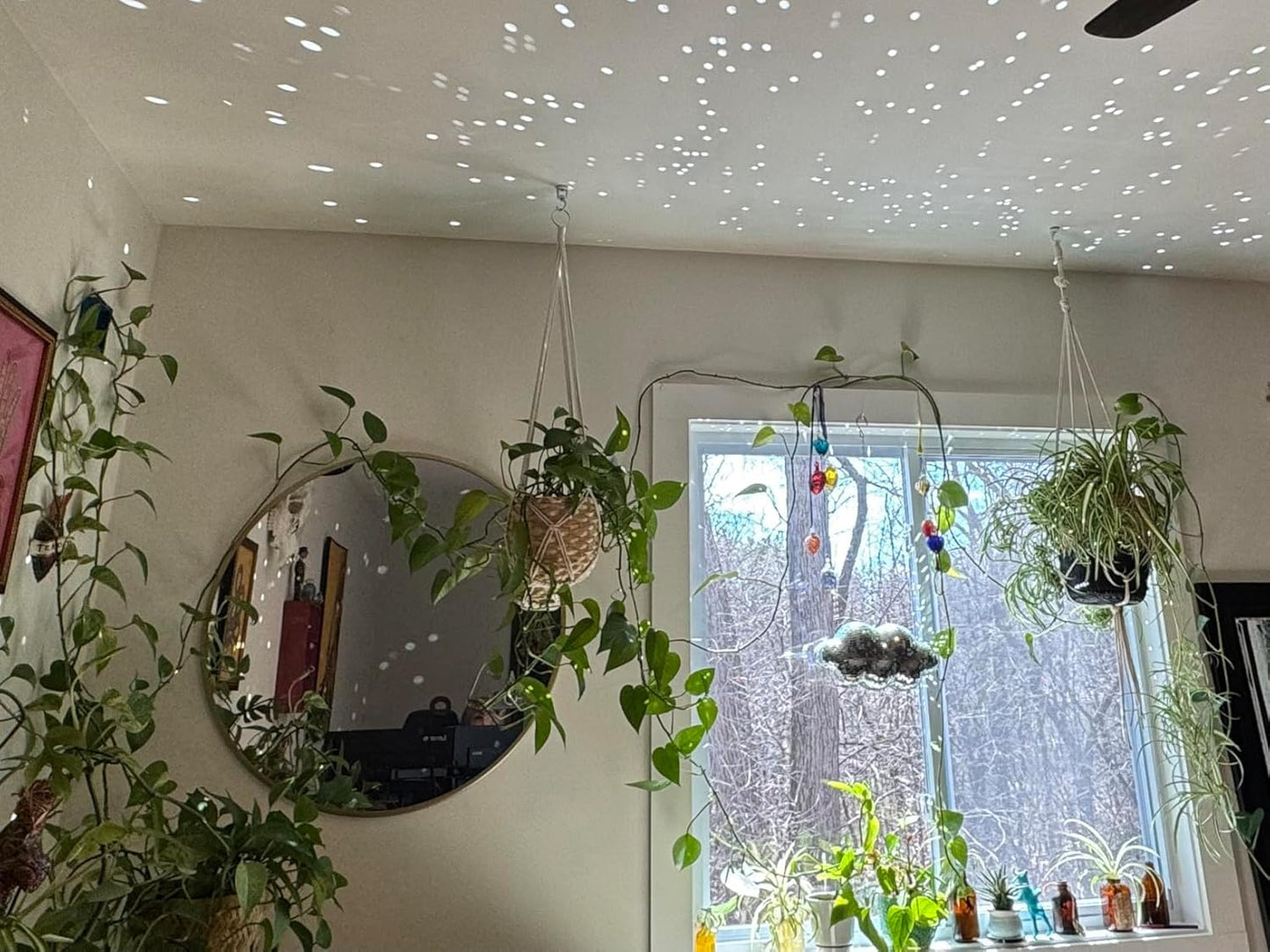 Disco Ball Cloud Shaped, Cute Hanging Party Mirror Decor with Chain, Retro Light Reflective Ball for Party Home Decor, Disco Mirror Ornaments, Silver, Design Patent