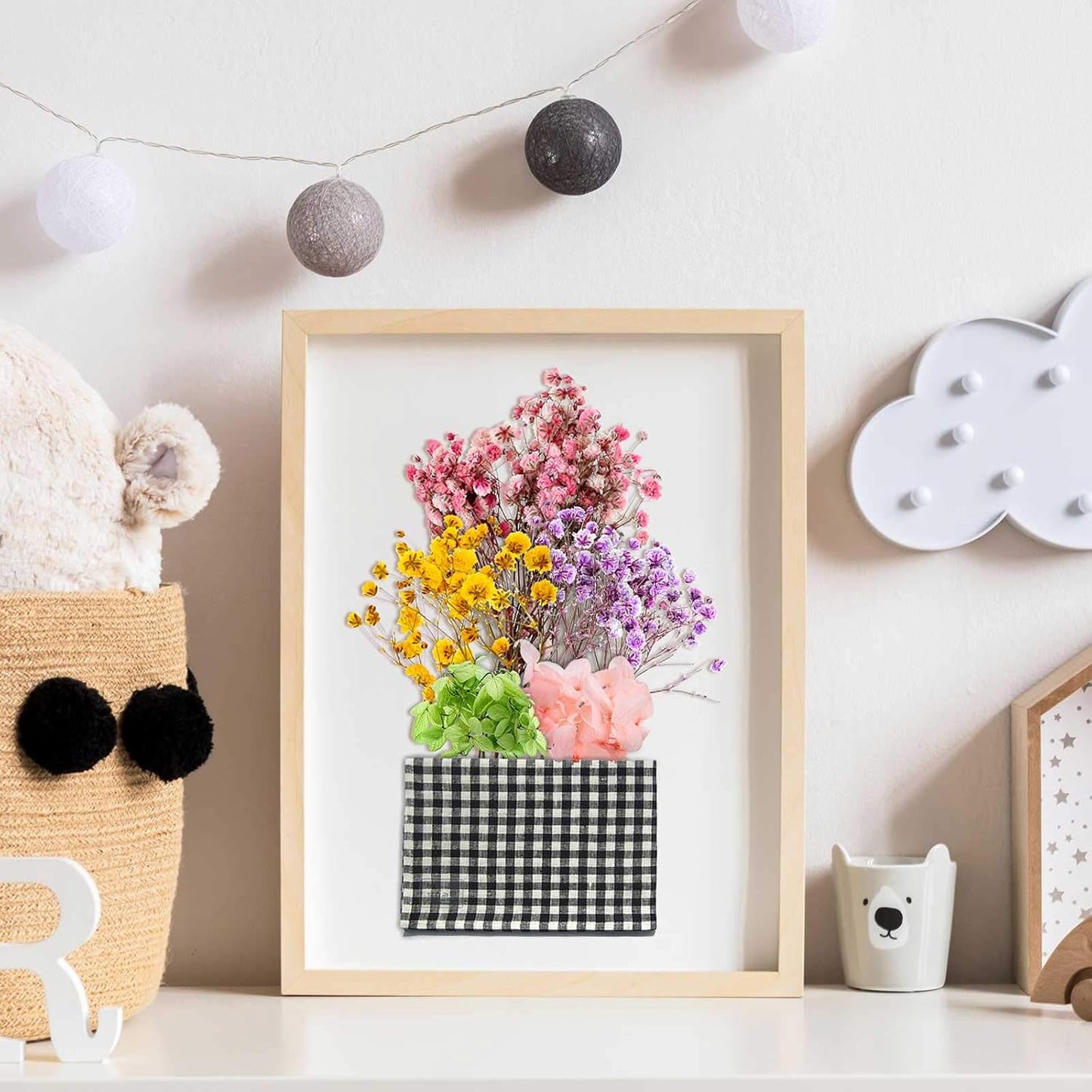 Nuanchu 4 Bags Natural Dried Flowers Leaves Set, Mixed Dried Hydrangeas, Daisies, Natural Flowers Colorful Real Dry Flowers for DIY Candle Resin Jewelry Crafts Pendant Floral Decoration Supplies