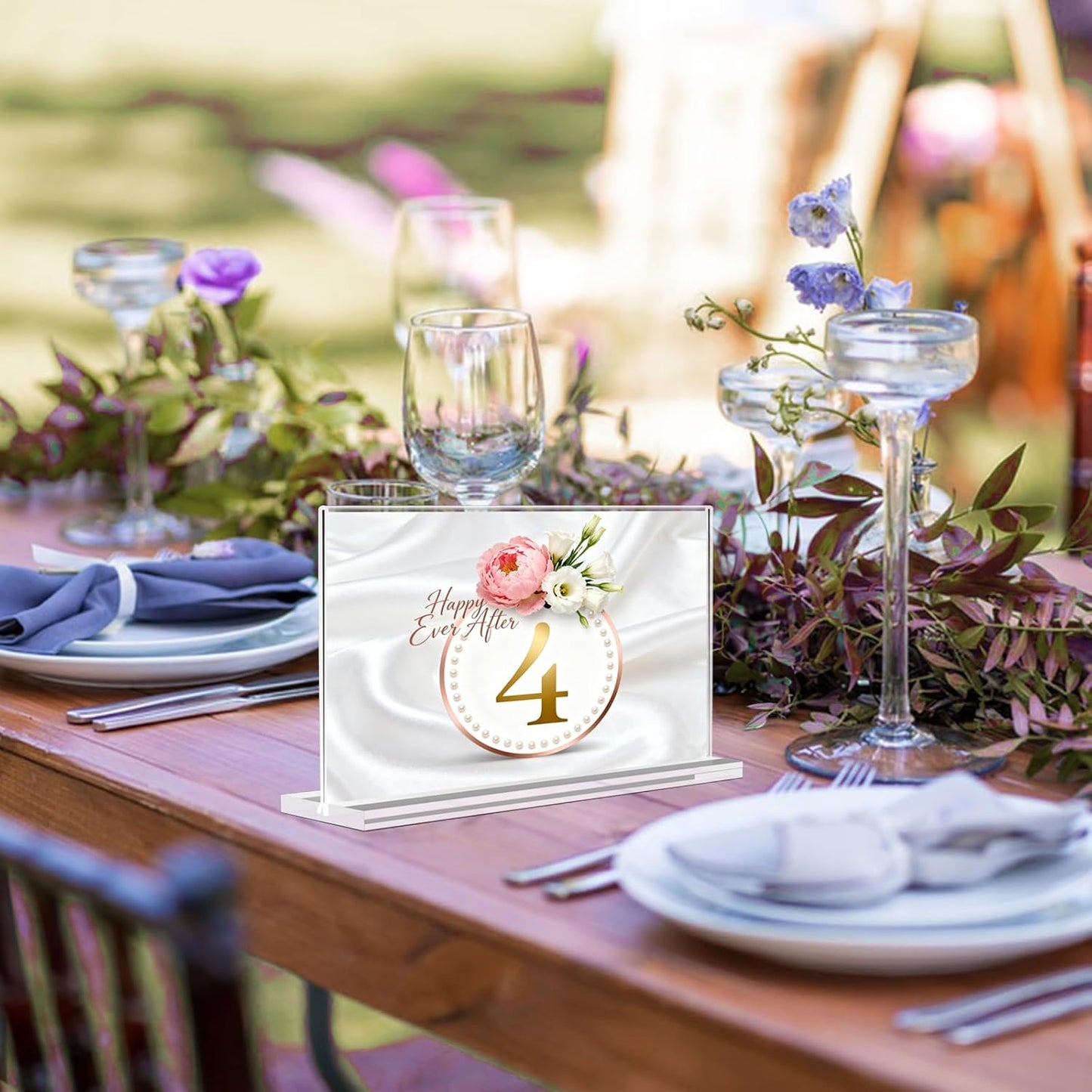 Acrylic Sign Holder 7x5, 6 Pack Clear Double Sided Table Sign Holder Horizontal Picture Frame Desktop Display Stand Plastic Paper Holder Table Tent Suitable for Restaurants Office Store Show Fair