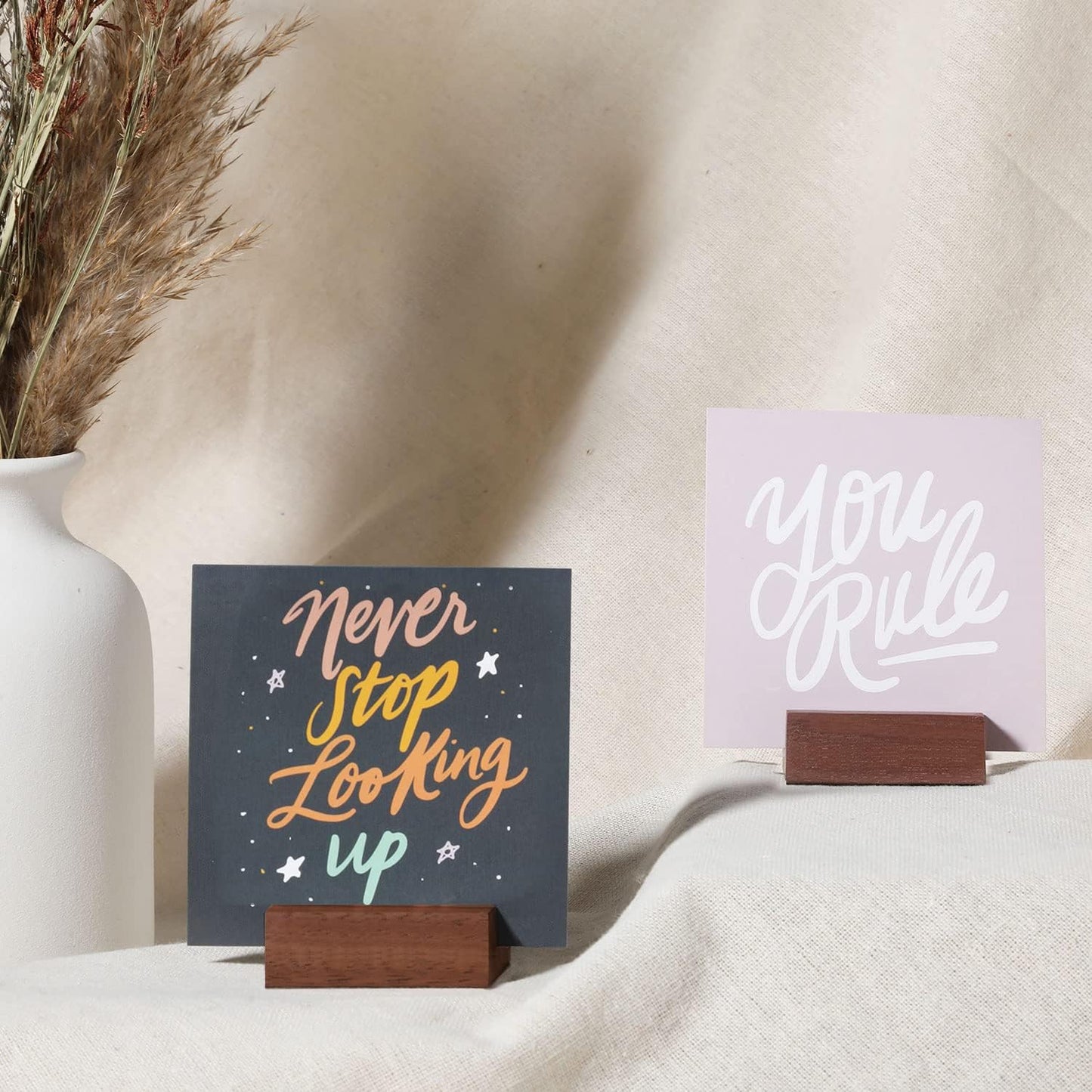 UNIQOOO 5 Pack Place Card Holders | Rustic Walnut Wood Escort Cards Display Stands | Table Number Sign & Photo Stand | Perfect for Retail Shop Cafe Home Wedding Dinner Party Events Decoration