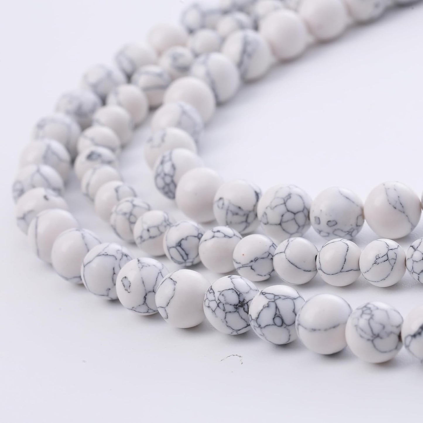 Natural White Turquoise Stone Beads Gemstone Round Crystal Energy Jade Beads Stone Beads for Jewelry Making DIY Bracelet Necklace Jewelry Making 1 Strand 15.5inch 45PCS 8MM