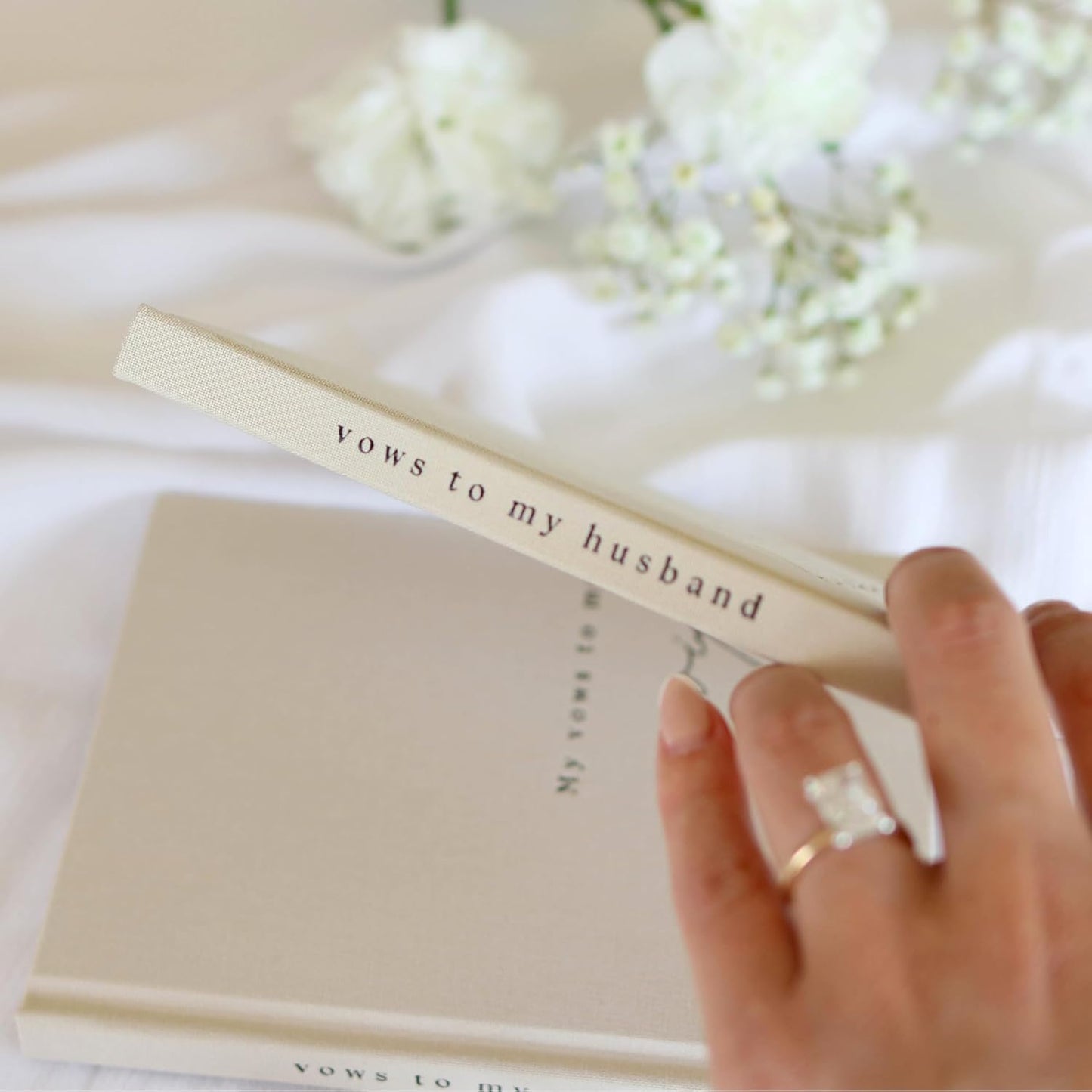 Wedding Vow Books His and Hers - 2 Pack Personalized 2025 Year His & Hers Book - Linen Hardcover Bride and Groom Notebook for Ceremony Vows - Bookmark & Lined Pages - Renewal & Wedding Must Haves