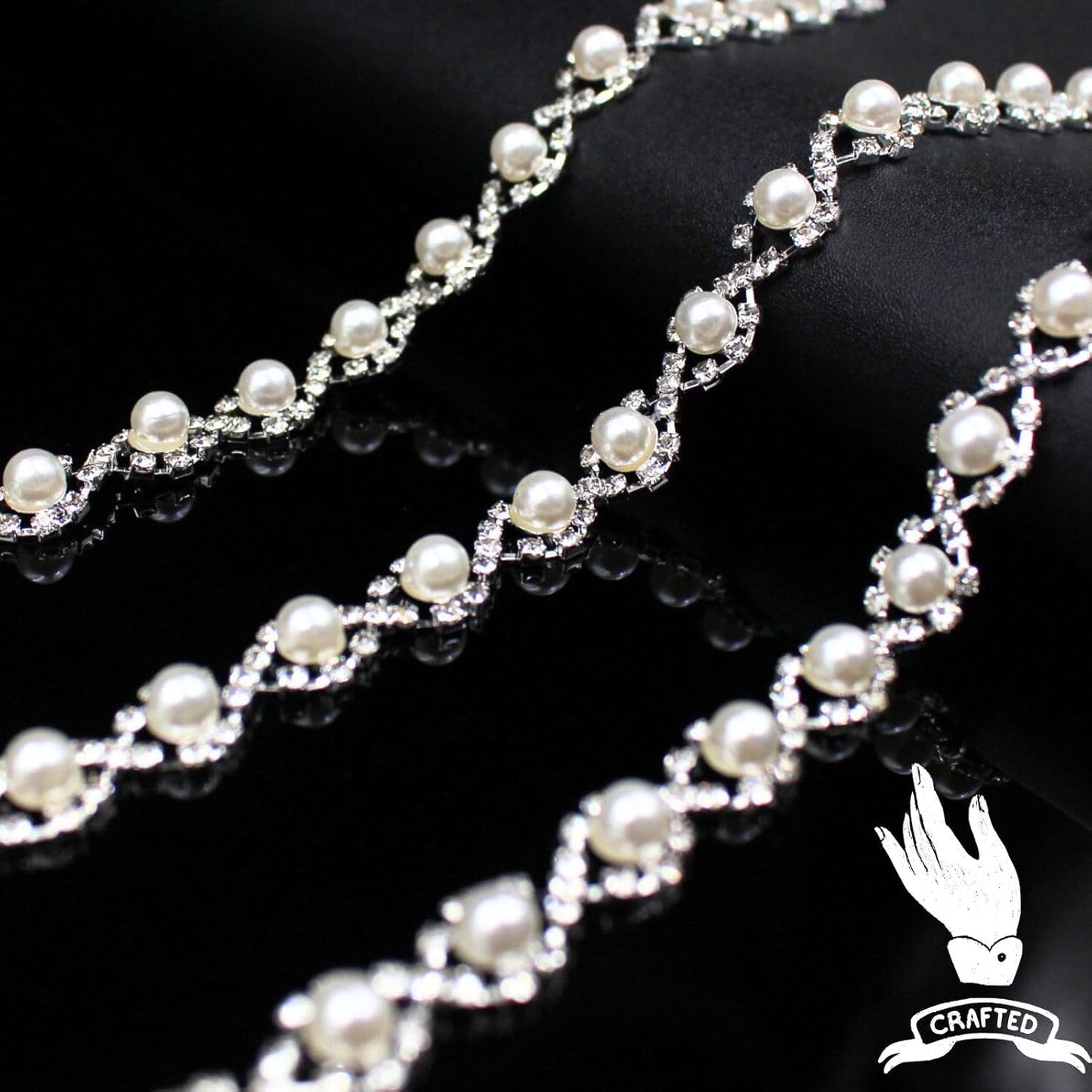 1 Yard Pearl Trim Chain Rhinestone Silver String Crystal Applique Fringe Ribbon Strips Beads Sewing Dress DIY Party Wedding Bouquet for Decoration Bridal Costume Embellishment