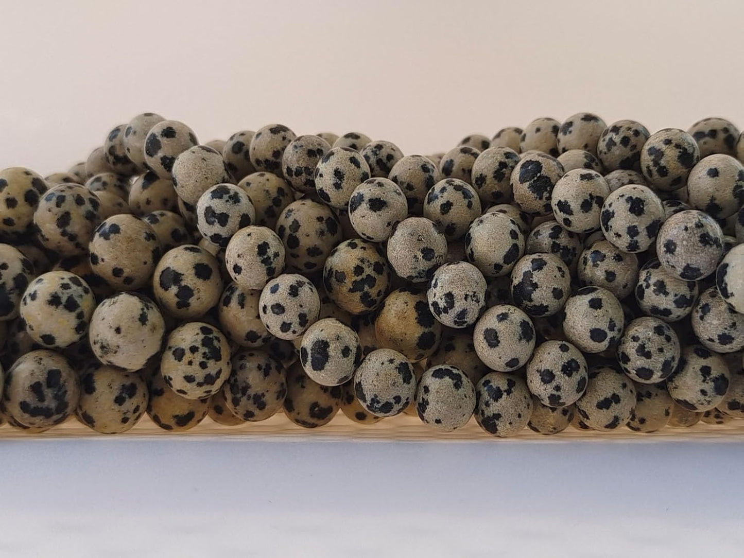 Stone Beads 6mm 140pcs Dalmation Spot Jasper Beads Round Loose Gemstones Beads for Bracelet Necklace Jewelry Making (6mm, 60609 Dalmation Spot Jasper)