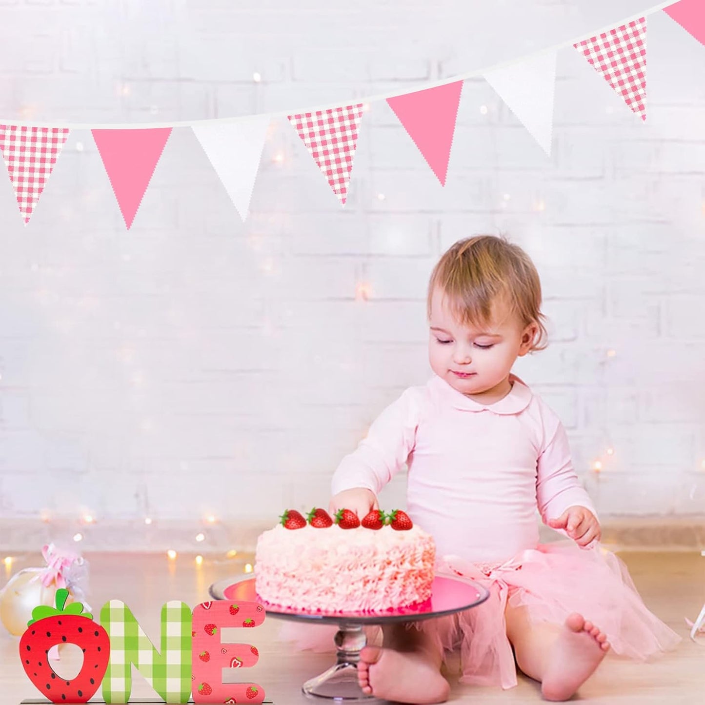 32Ft Hot Pink Plaid Checkered Pennant Banner Fabric Gingham Triangle Flag Bunting Garland Streamers for Wedding Birthday Baby Shower Party Home Nursery Outdoor Garden Hanging Festivals Decoration