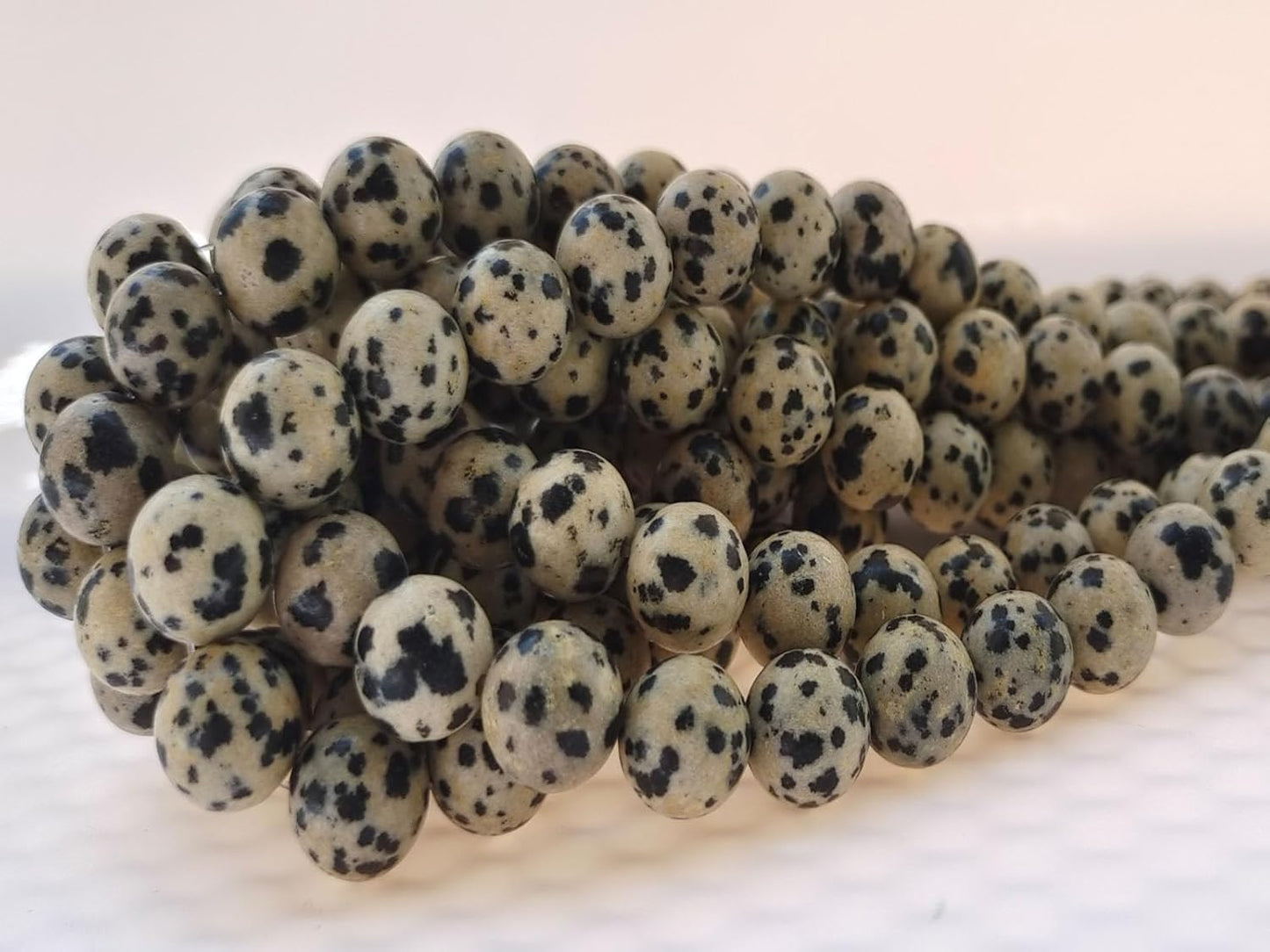 Stone Beads 8mm 100pcs Dalmation Spot Jasper Beads Round Loose Gemstones Beads for Bracelet Necklace Jewelry Making (8mm, 60809 Dalmation Spot Jasper)