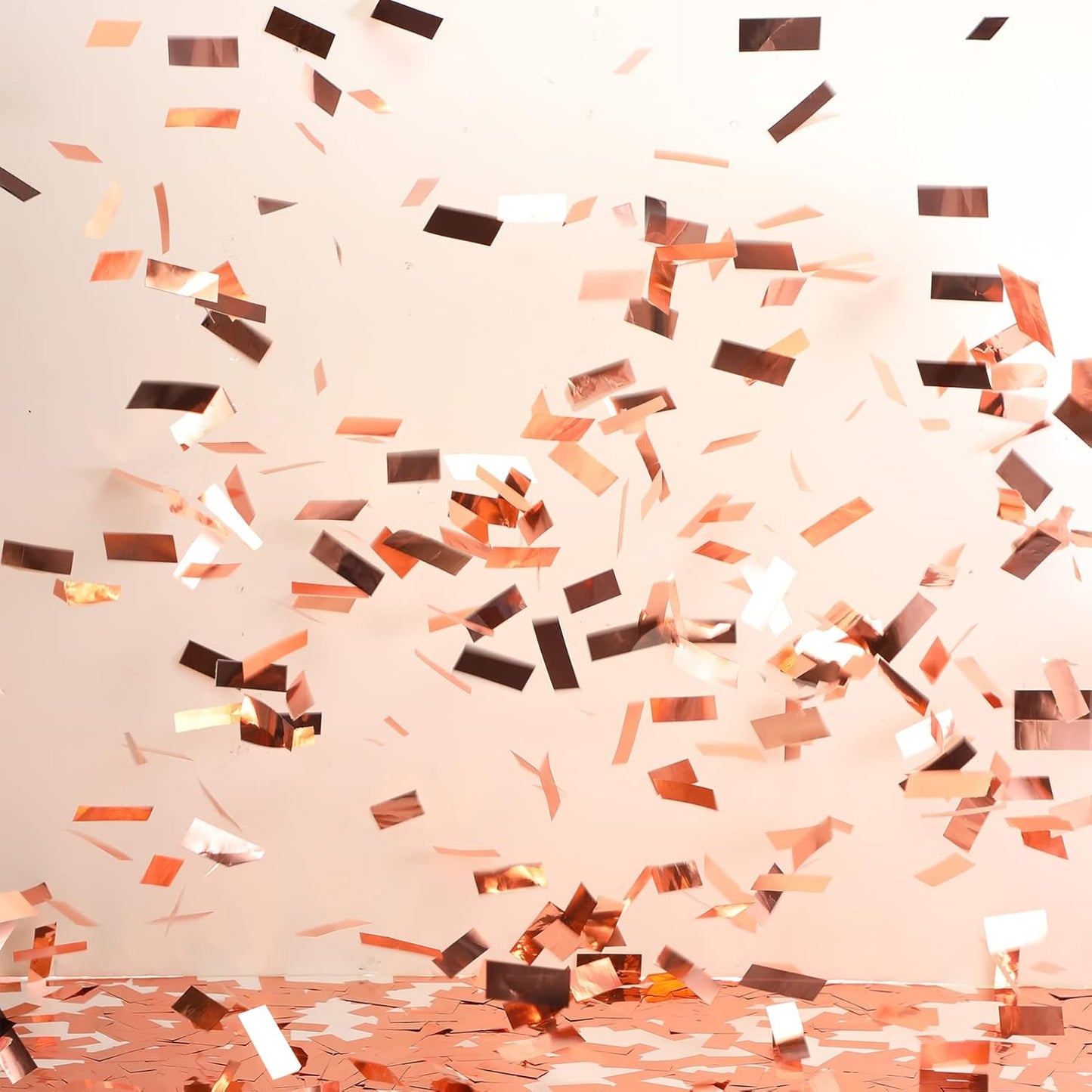 Sumind 200 Grams Gold Silver Large Metallic Confetti Rose Glitter Throwable Table Scatter Foil Confetti for Wedding Birthday Party Baby Shower Graduation Christmas Celebrations(Rose Gold)