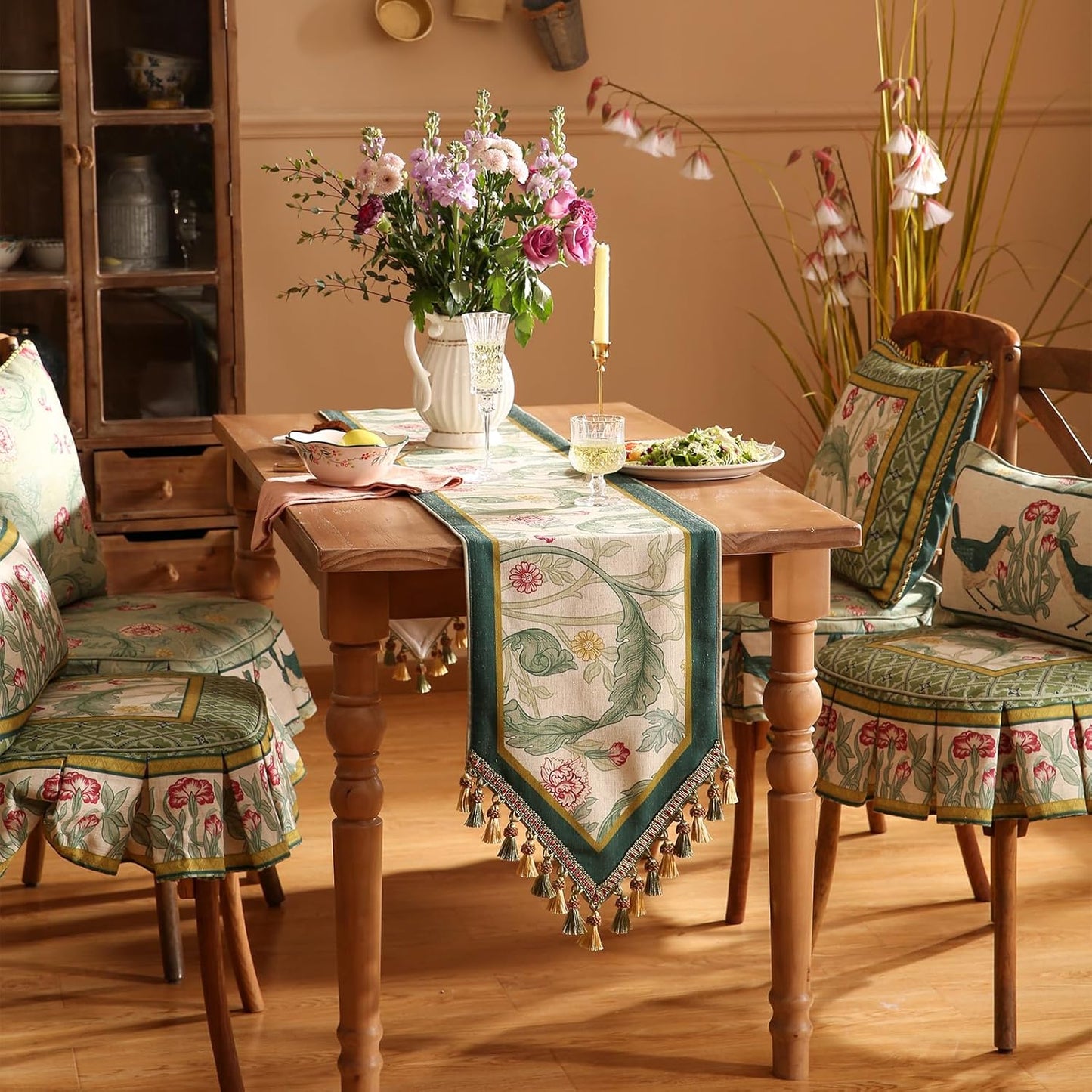 patdrea Designer Green Floral Table Runner,French Elegant Vibrant Rustic Linen with Green Leaves Patterns Fabric Table Mat,Decoration for Kitchen Dining Room Banquet Christmas,18"*87"