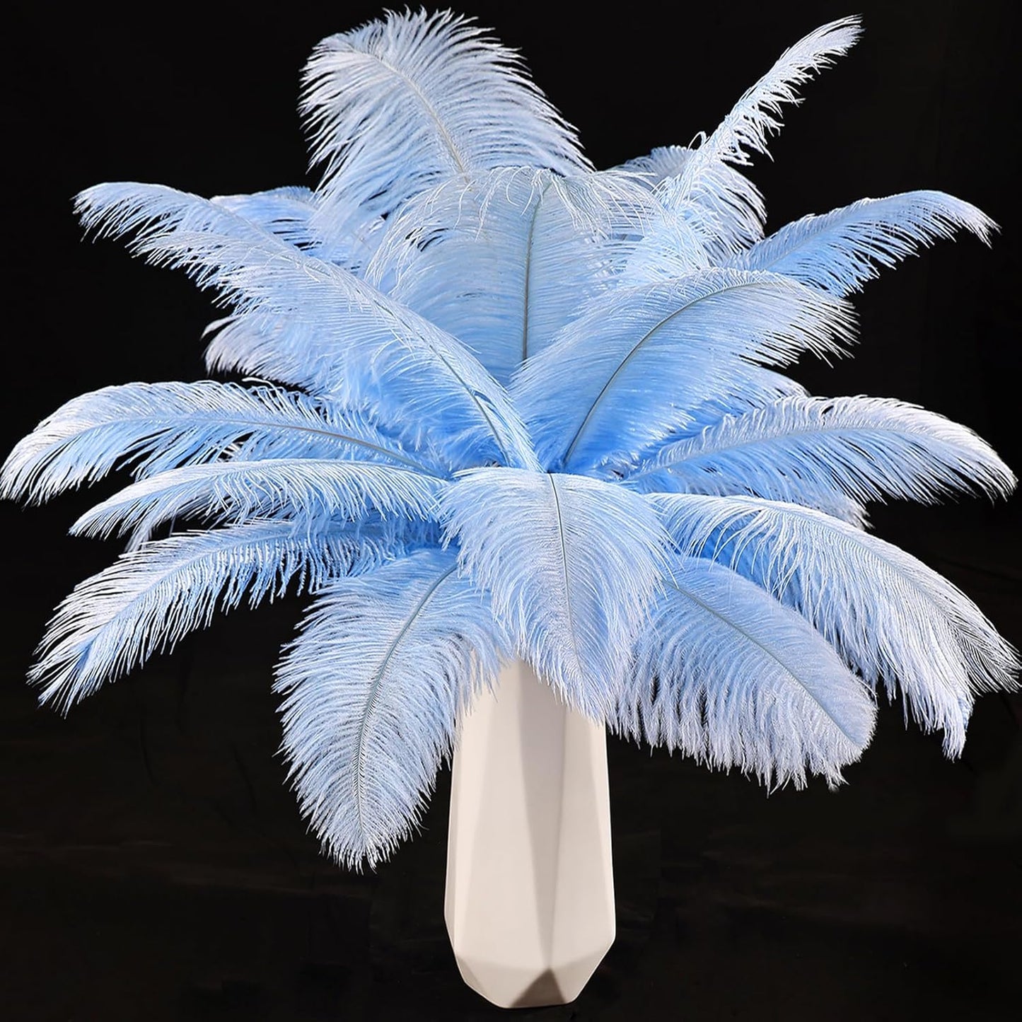 THARAHT Light Purple Ostrich Feathers 24pcs Natural Bulk 8-10Inch 20cm-25cm for Crafts Wedding Party Centerpieces Easter Gatsbi and Home Decoration Feathers