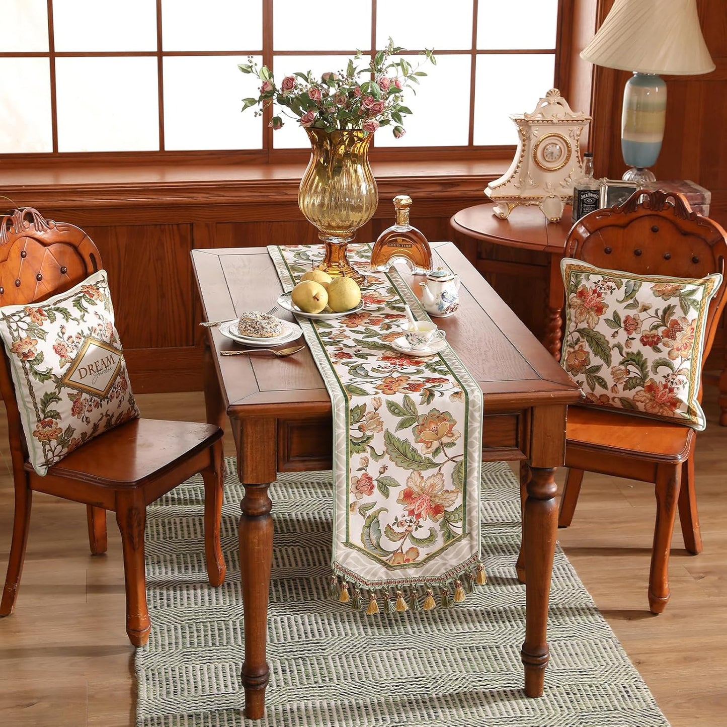 patdrea Designer Elegant French Floral Velvet Table Runner, Fresh Green with Orange Blossoms Pattern Table Mat, Decoration for Kitchen Dining Coffee Table Cabinet Banquet Thanksgiving,12"*71"