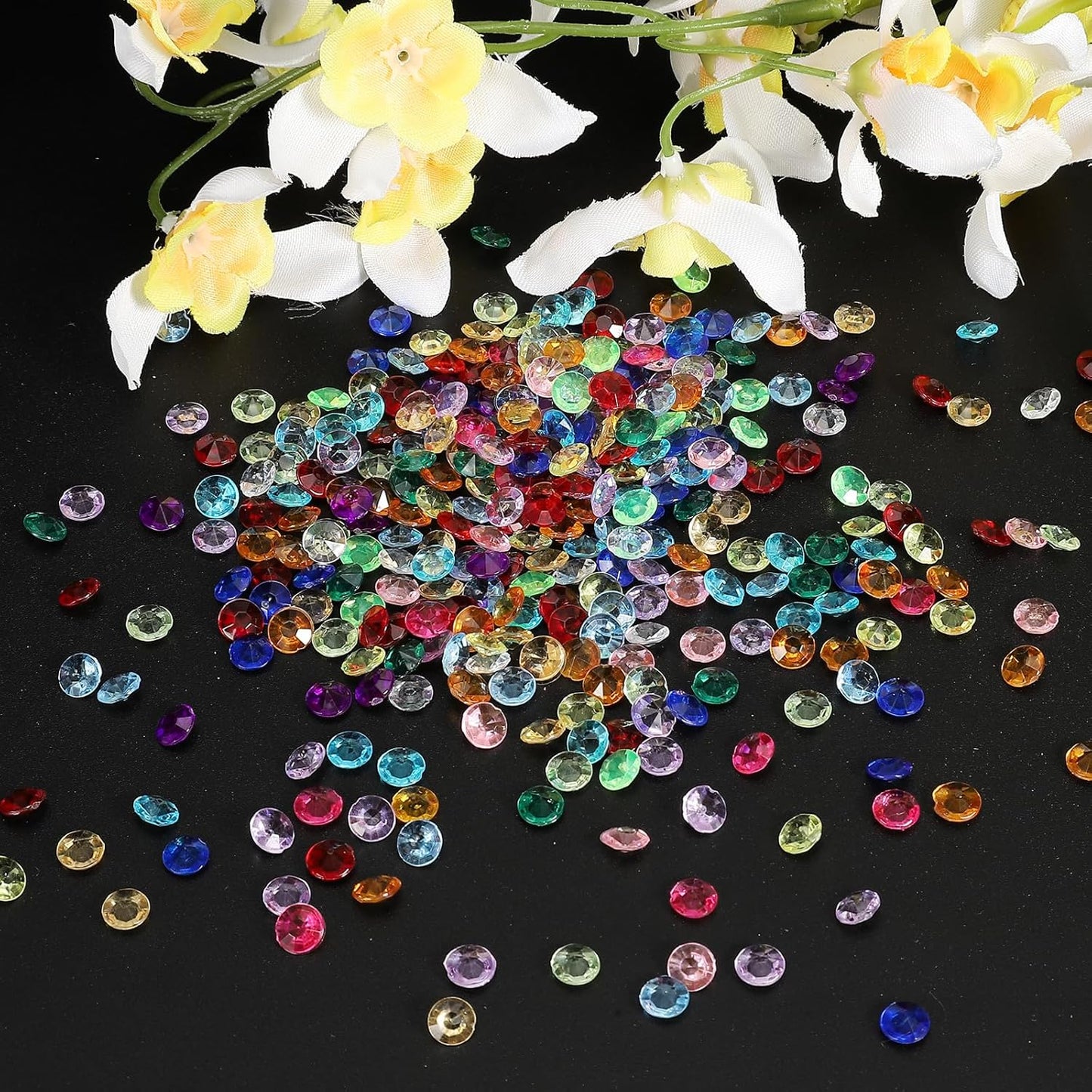 PATIKIL 4000 Pcs Wedding Table Scatter Confetti Crystals 6mm Acrylic Diamonds Vase Fillers Gems for Table Centerpiece Decorations Party Vase Beads, Grass Green
