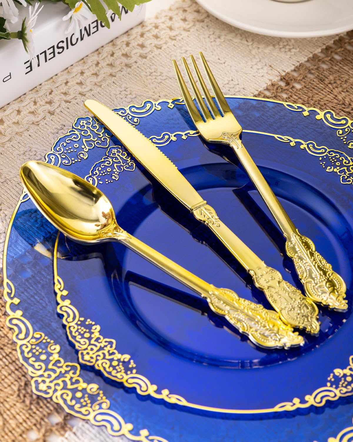 Goodluck 350 Piece Clear Blue Plastic Dinnerware Set for 50 Guests, Fancy Disposable Plates, Include: 100 Blue Rim Plastic Plates, 150 Silverwares, 50 Pre Rolled Napkins, 50 Cups for Party, Wedding