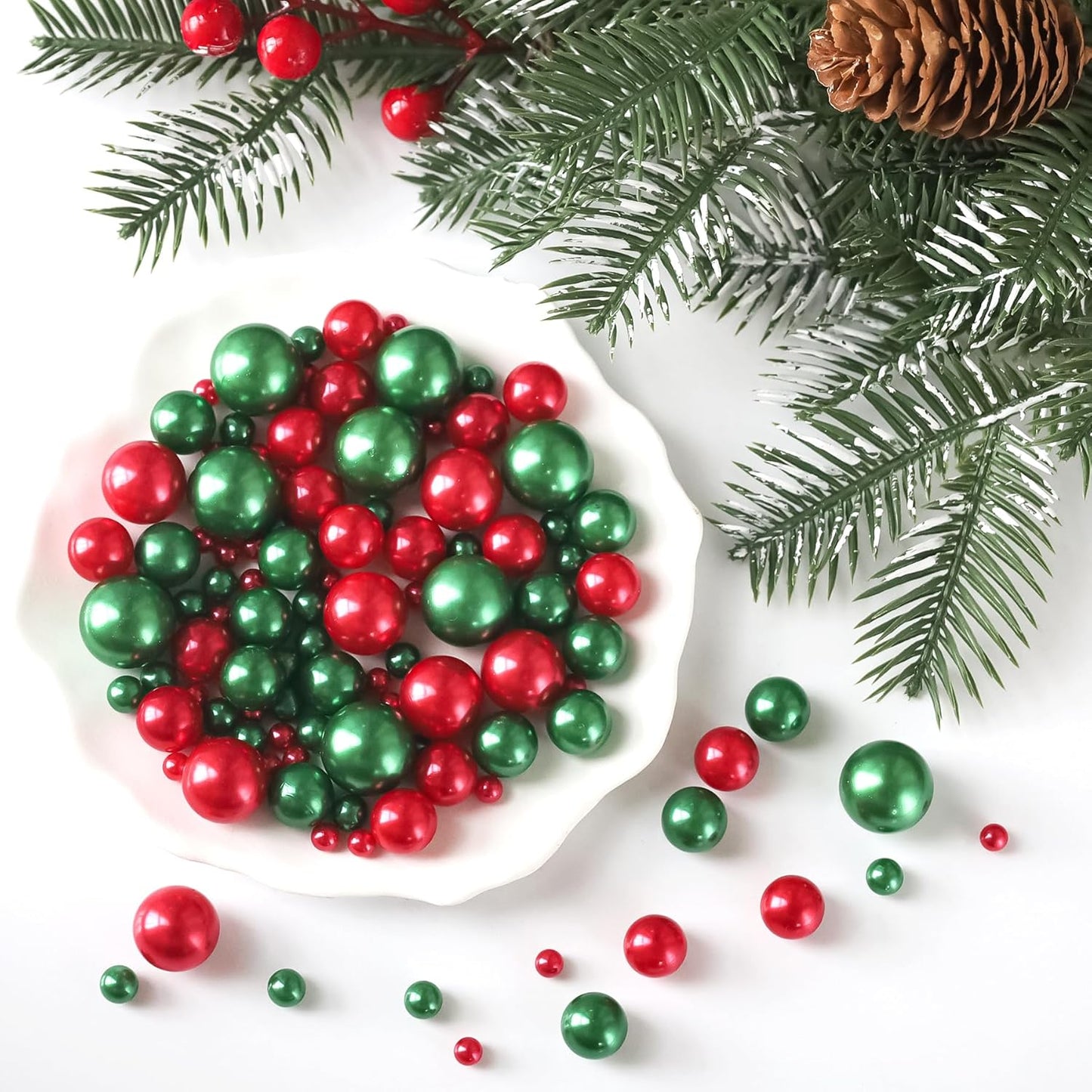 260Pcs Red&Green Glossy Beads for Centerpiece Decor, Artifical Pearls Vase Filler, No Hole Round Pearl Beads for Wedding Birthday Christmas Party Home Decor(18mm 14mm 6mm)