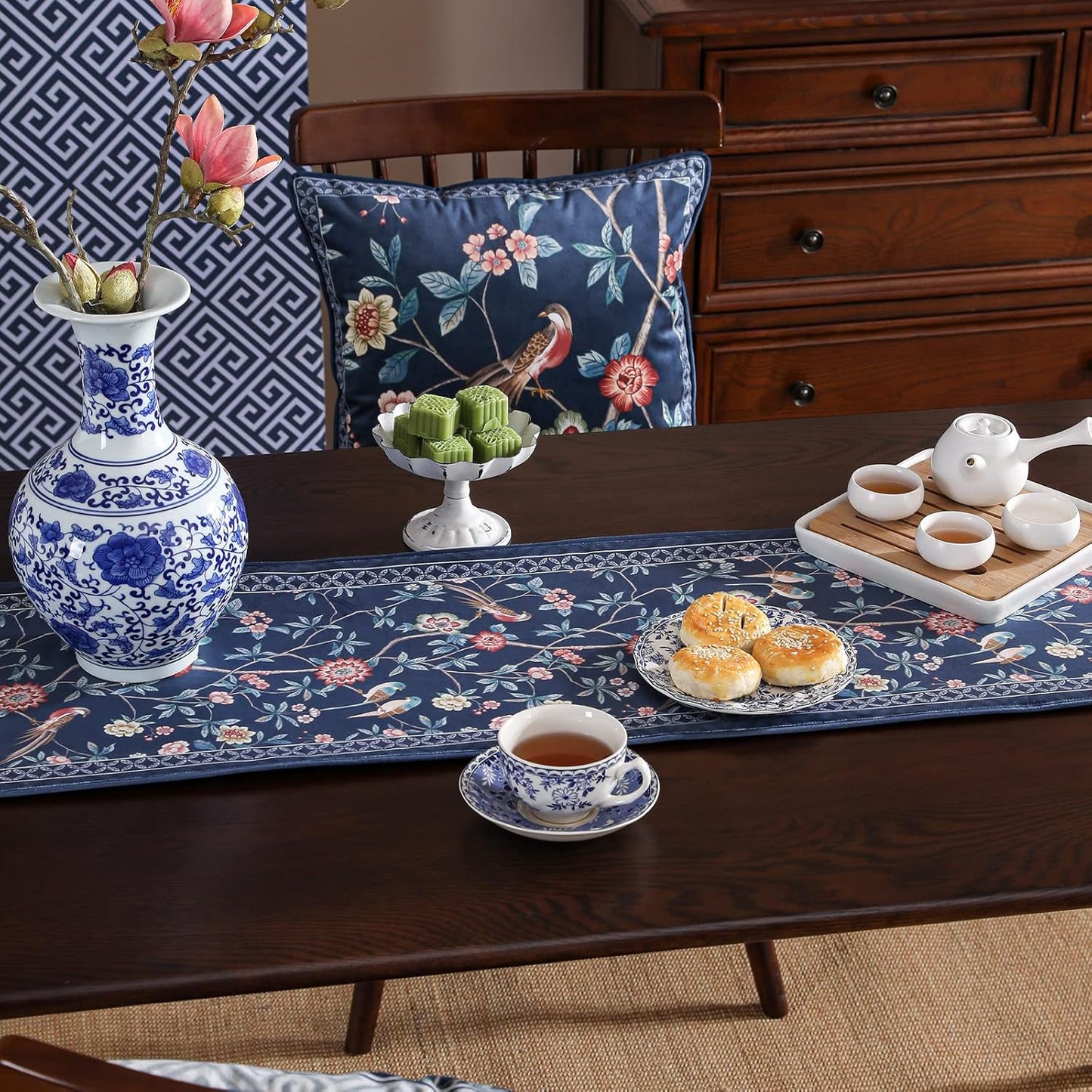 patdrea Vintage Chinoiserie Floral Table Runner Farmhouse for Home Kitchen Dining Decor Parties Family Dinners 12"*71"