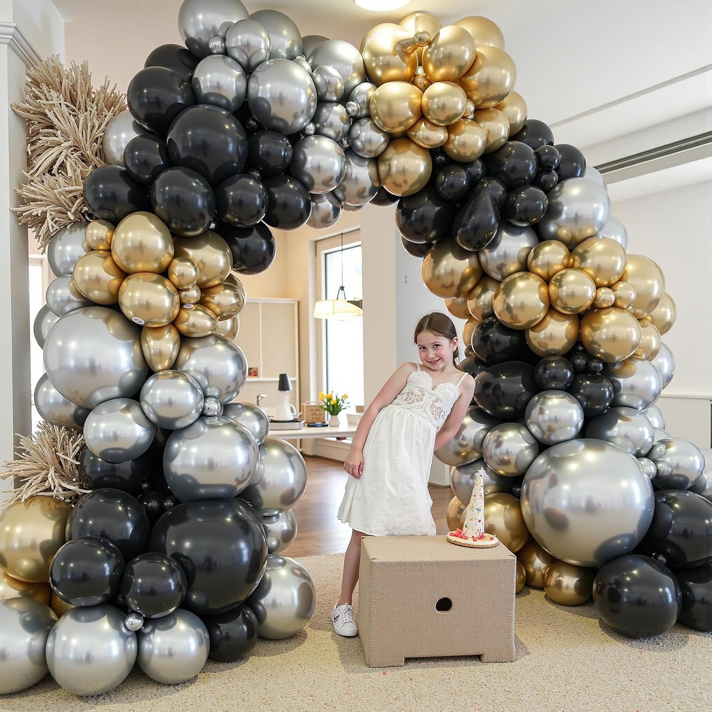 412Pcs Black Gold Silver Balloons Garland Arch Kit,18 12 10 5 Inch Different Size Latex Balloons for Graduation Birthday Wedding Party Decorations