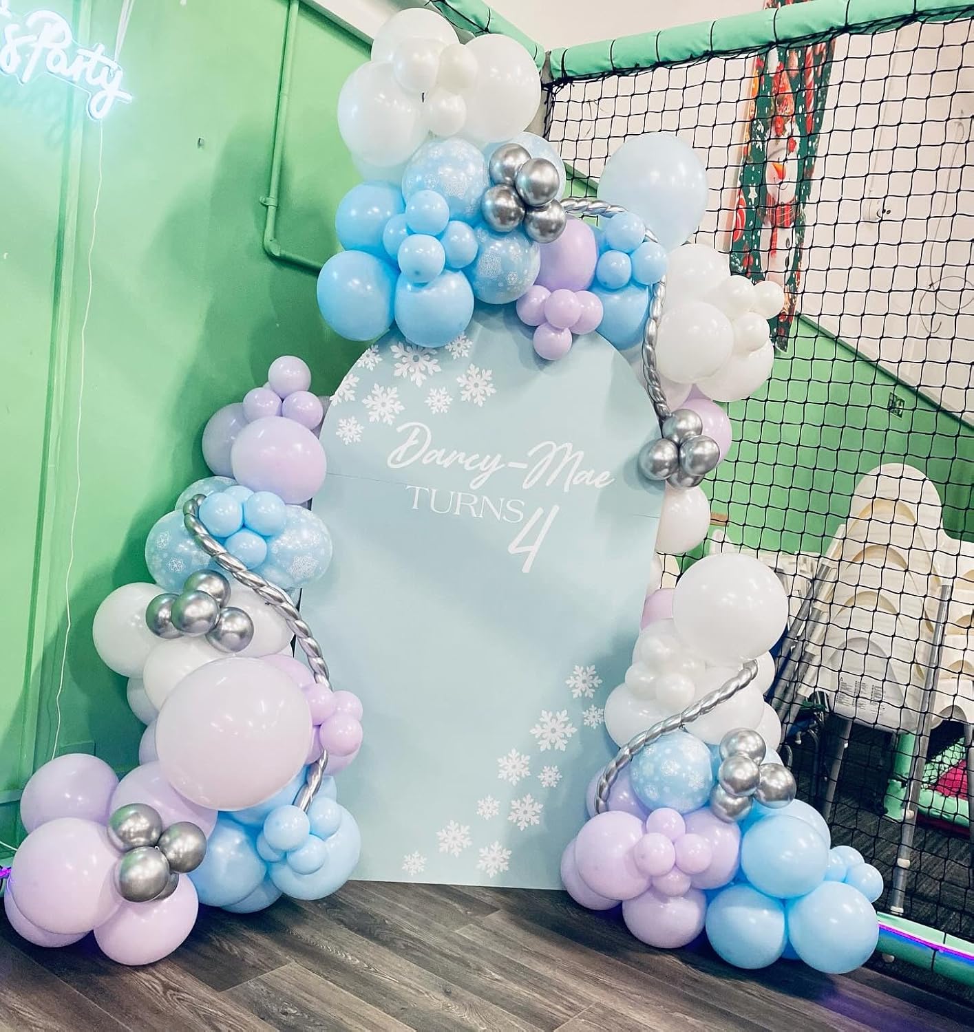 Blue Purple Balloons Garland Arch Kit, 124pcs Blue Purple Silver Snowflake Confetti Latex Balloons Arch for Birthday, Baby Shower, Winter Wonderland Snow Theme Party Decoration