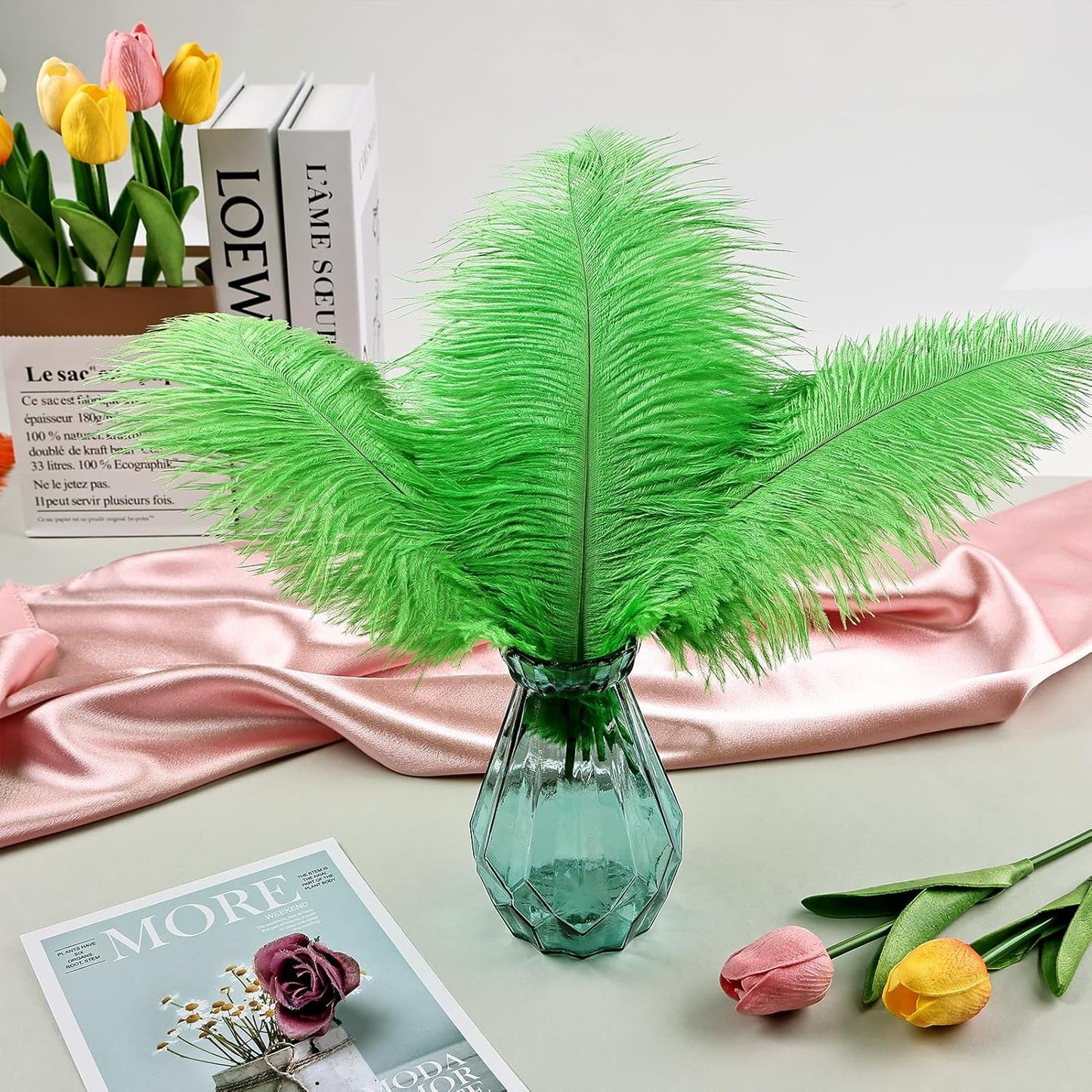THARAHT Green Ostrich Feathers 12pcs Natural Bulk 10-12Inch 25cm-30cm for Crafts Wedding Party Centerpieces Mardi Gras and Home Decoration Feathers