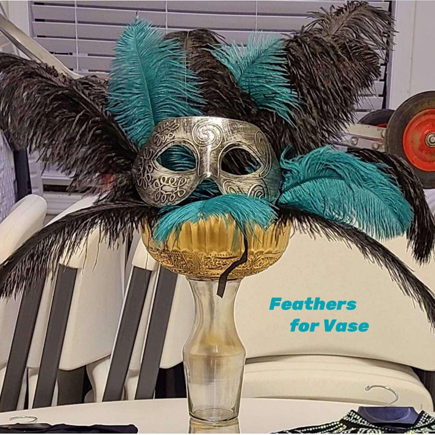 YAKRUNA 30 Pieces 12-14 Inches Black Ostrich Feathers Bulk for Centerpieces, Large Natural Plumes for Vase Home Decorations & Birthday Wedding Great Gatsby Party (30-35cm, Black)