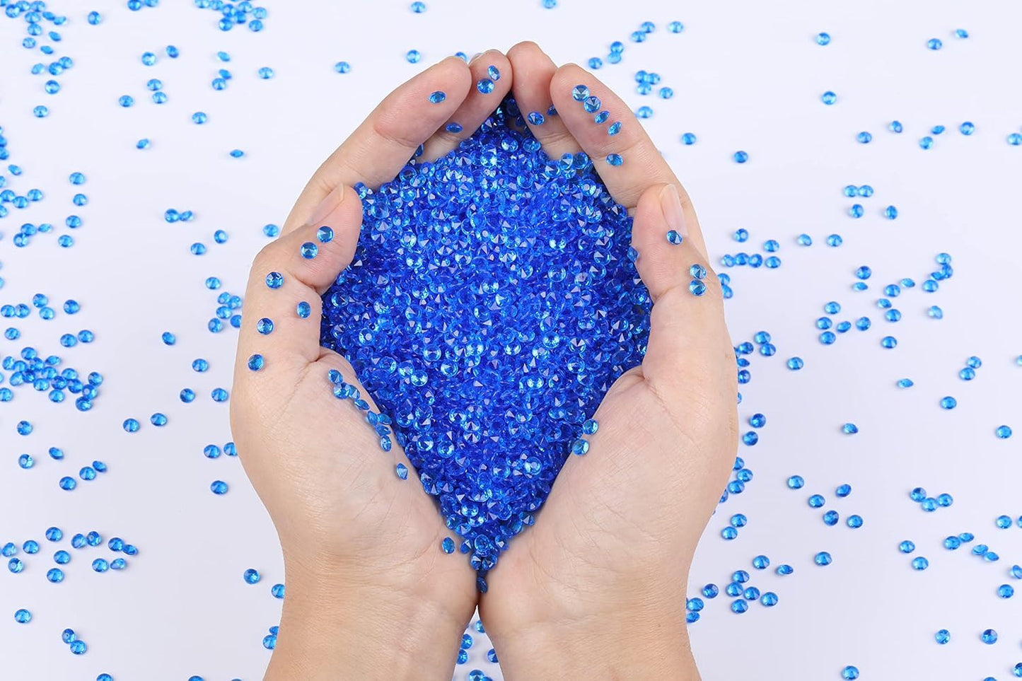 10000 pcs/Pack Wedding Table Scatter Confetti Crystals Acrylic Diamonds Vase Fillers 4.5 mm Rhinestones for Wedding, Bridal Shower, Vase Beads Decorations (Medium Blue)