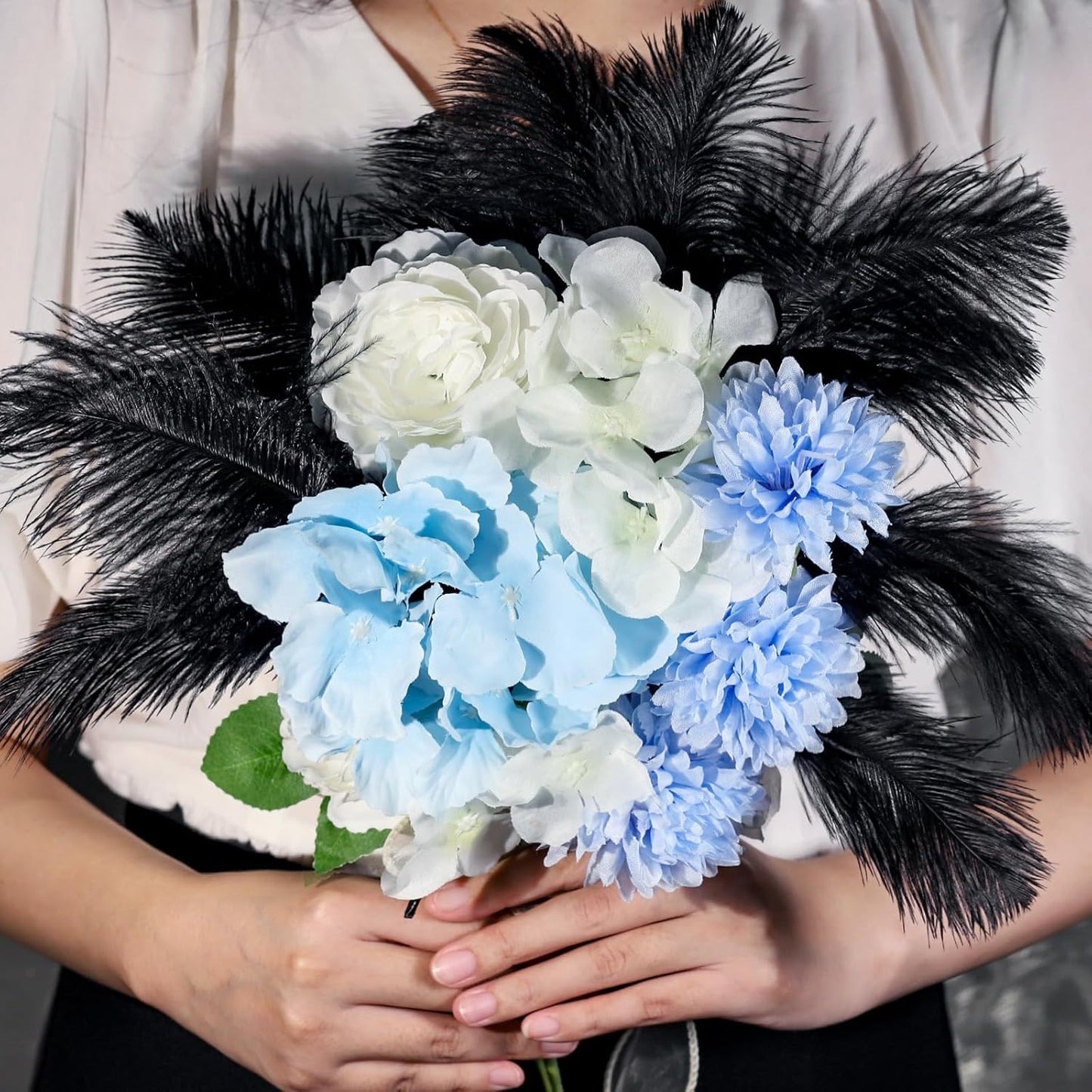 FANDAMEI Black Ostrich Feathers, 12 Pcs Black Feathers, 10-12 inch (25-30 cm), Feathers for Crafting, Craft Feathers for Centerpieces Table Decorations, Home Decorations, Black Party Decorations