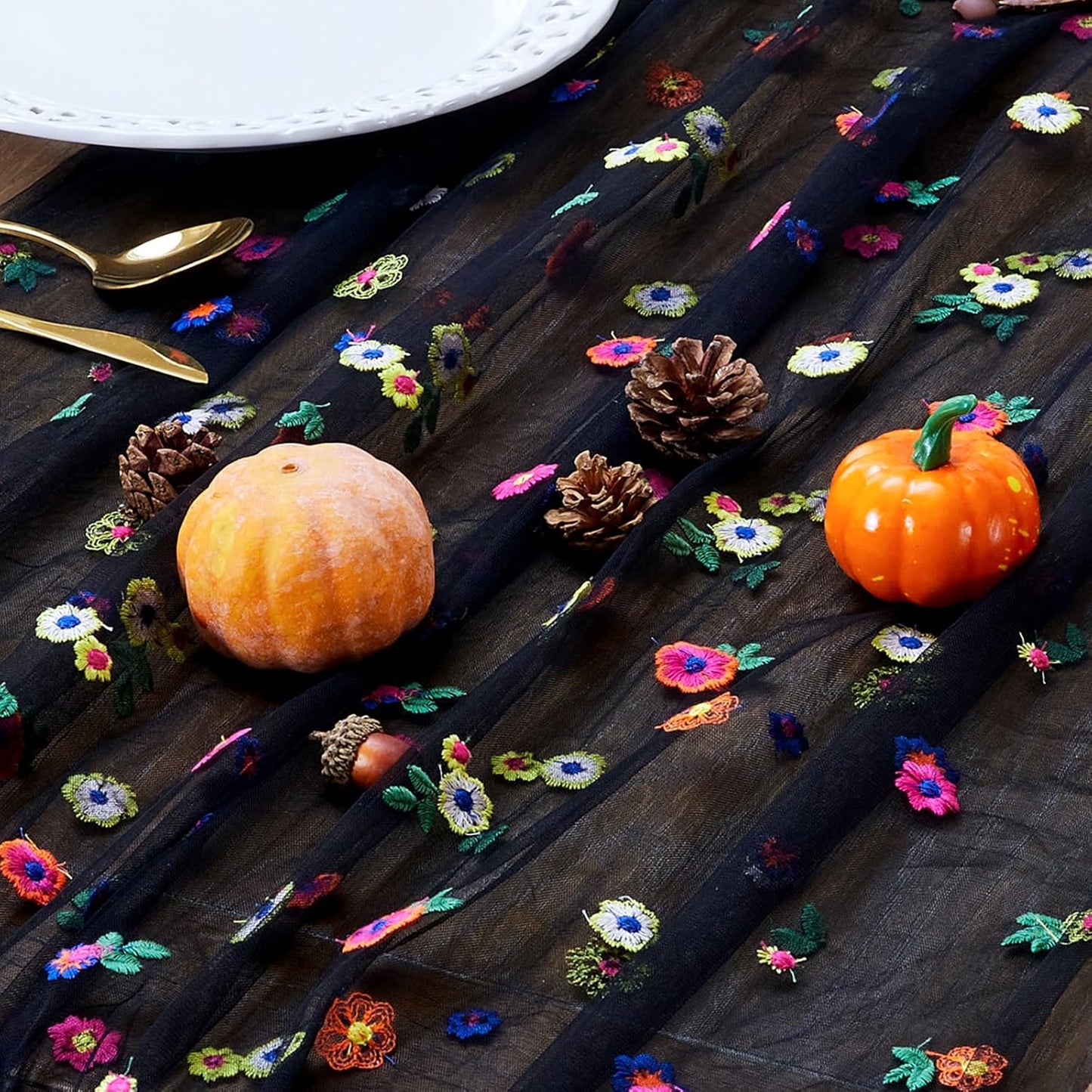 JIALE 3 Pack Black Floral Table Runner, Embroidery Daisy Seasonal Table Decorations, 120Inch 10FT Tulle Fabric for Home Decor, Bridal Shower Wedding, Baby Shower Parties, DIY Craft