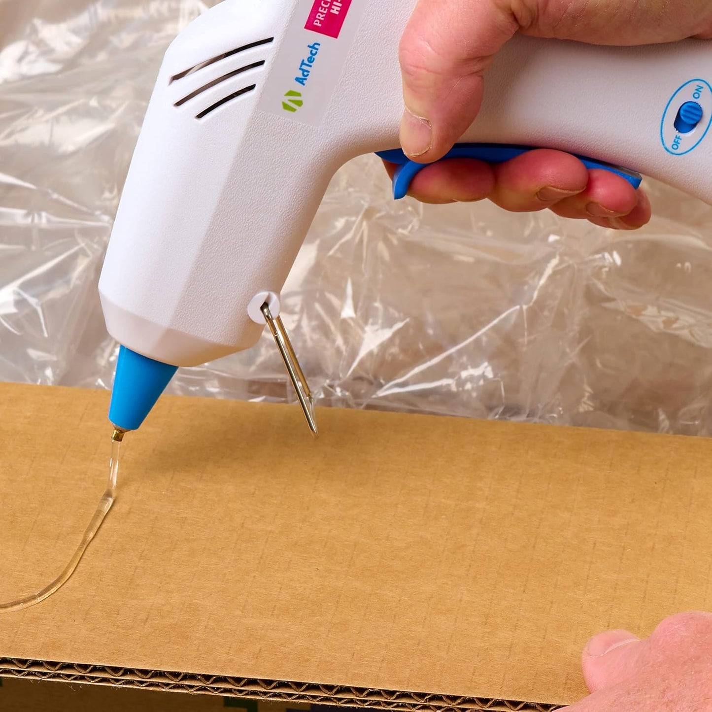 AdTech Crystal Clear Hot Glue Gun Sticks (W220-14ZIP50) – Full Size Hot Glue Sticks. All-Purpose Glue Sticks for Crafting, Scrapbooking & More. 50 Pieces. Length: 4” Diameter: .44”. (Pack of 2)