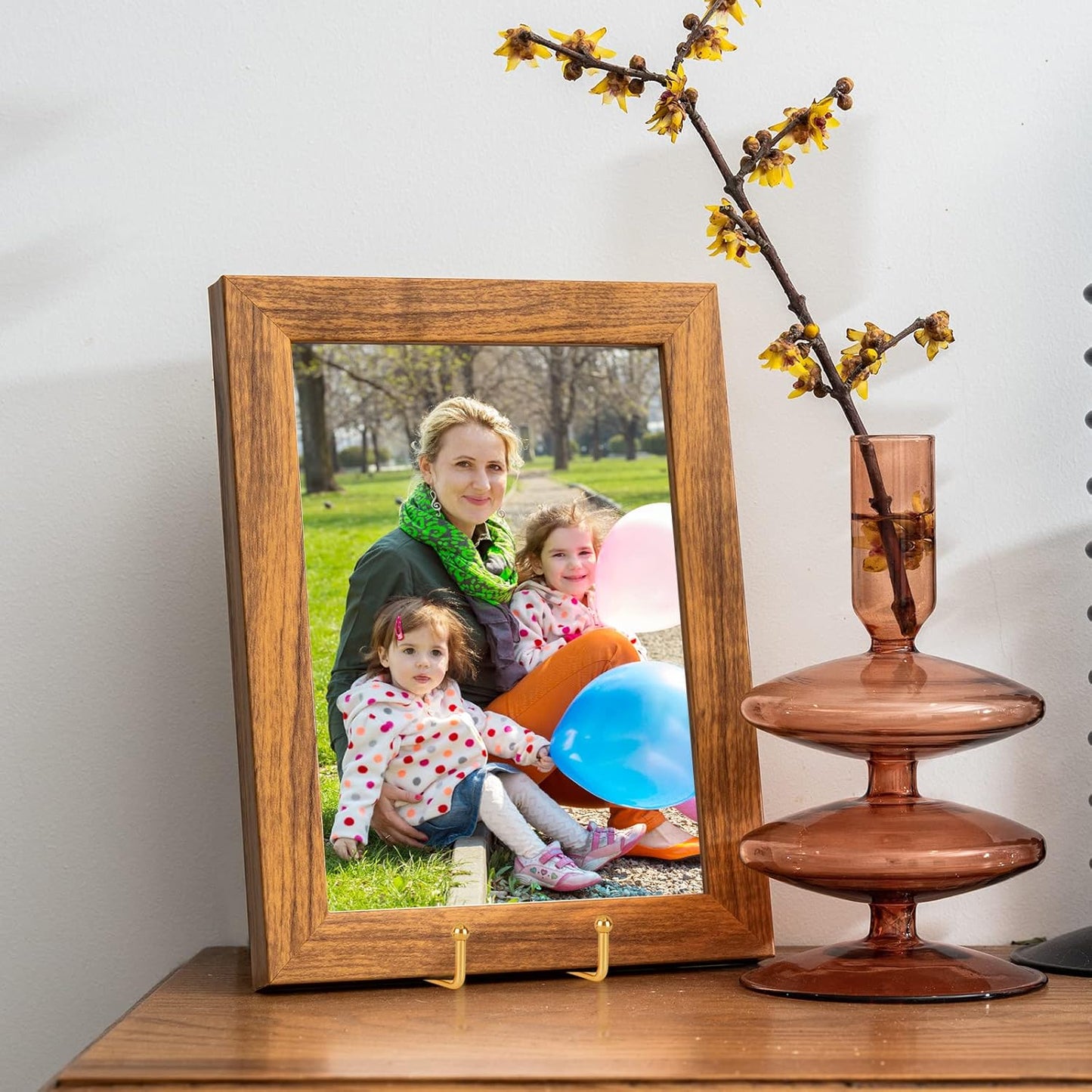 IBosins 5 Pack 6 Inch Plate Holder Display Stands, Metal Gold Frame Stand for Picture, Book, Photo Easel, Creation, Collectibles